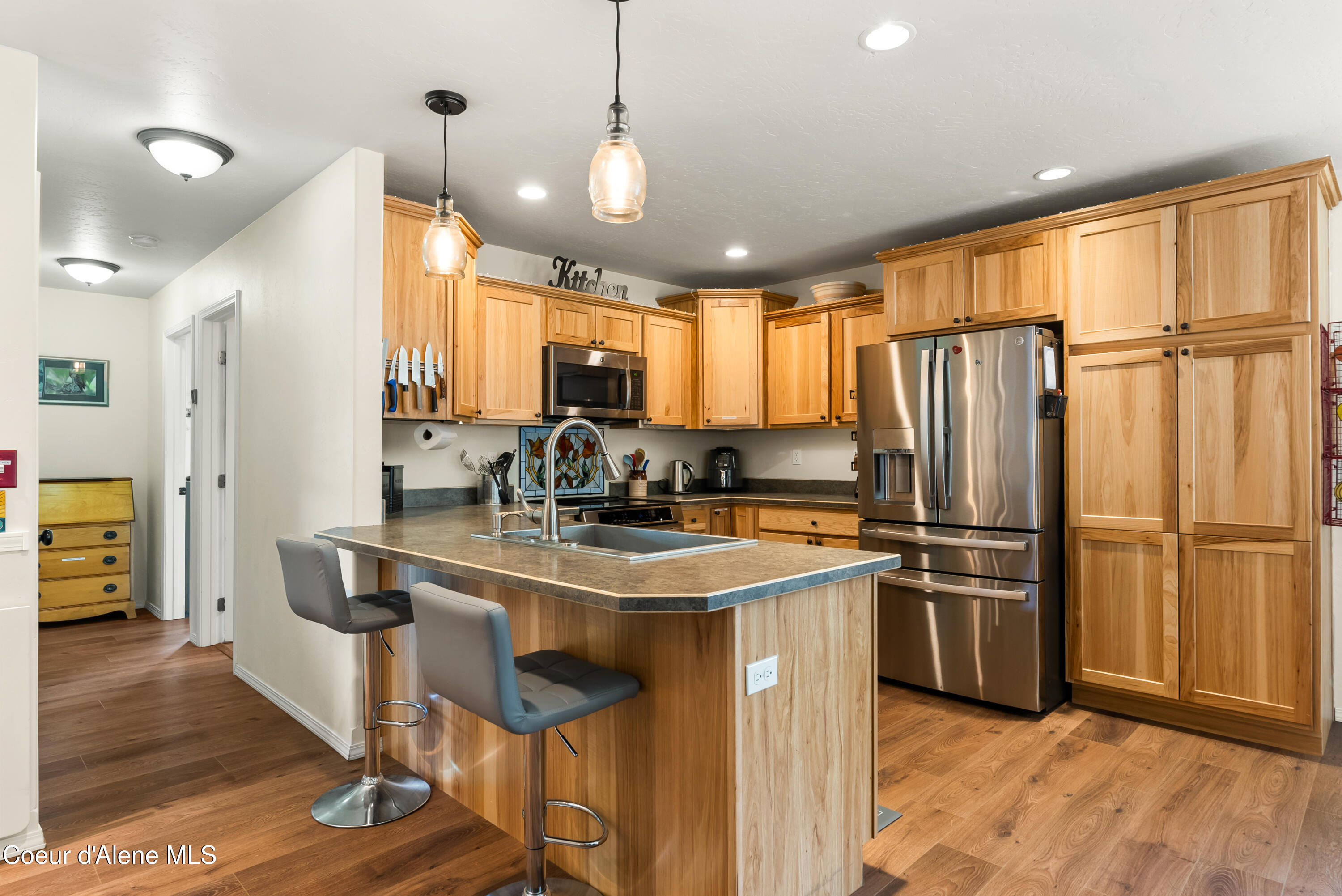 1105 Honeysuckle Ave