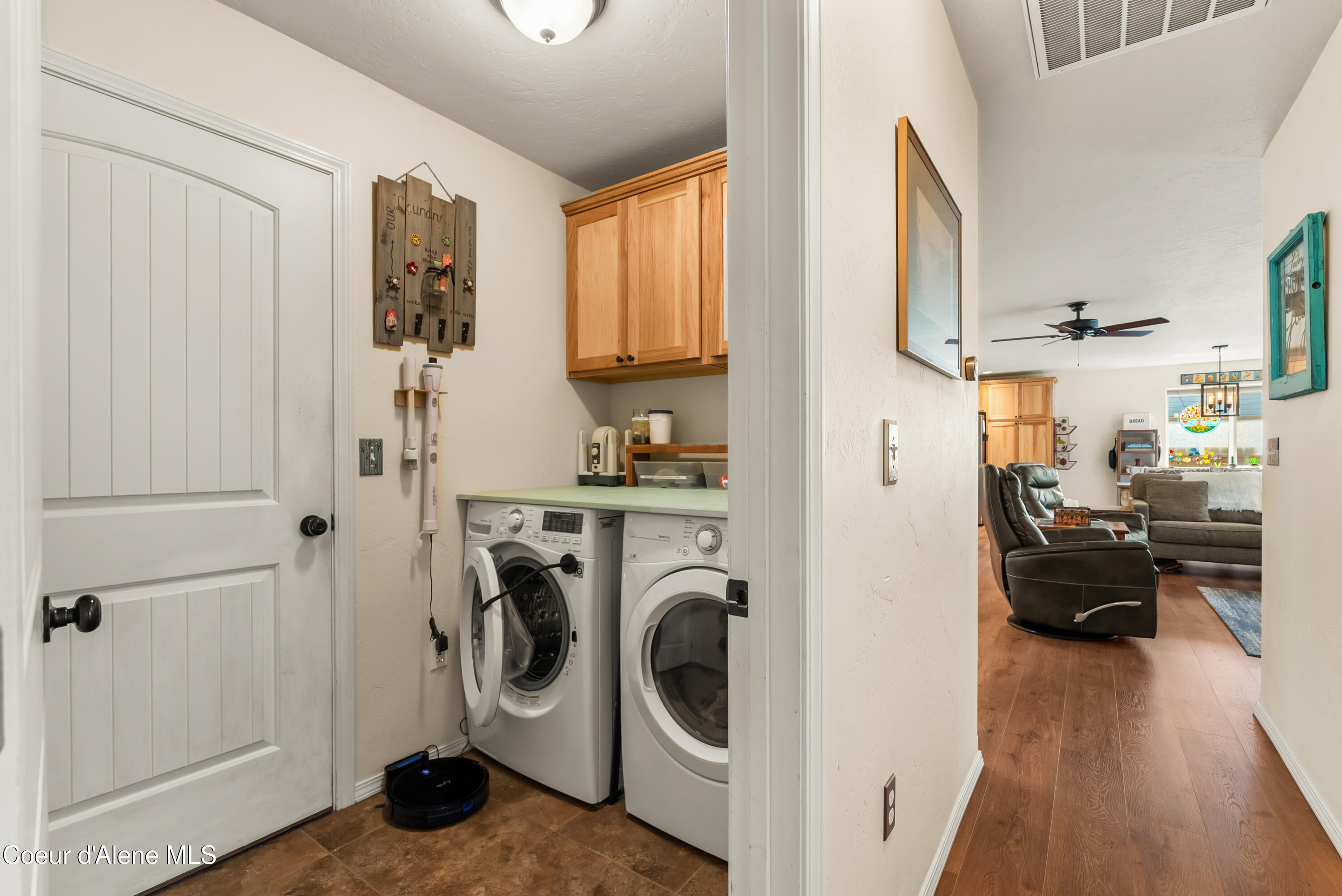 1105 Honeysuckle Ave