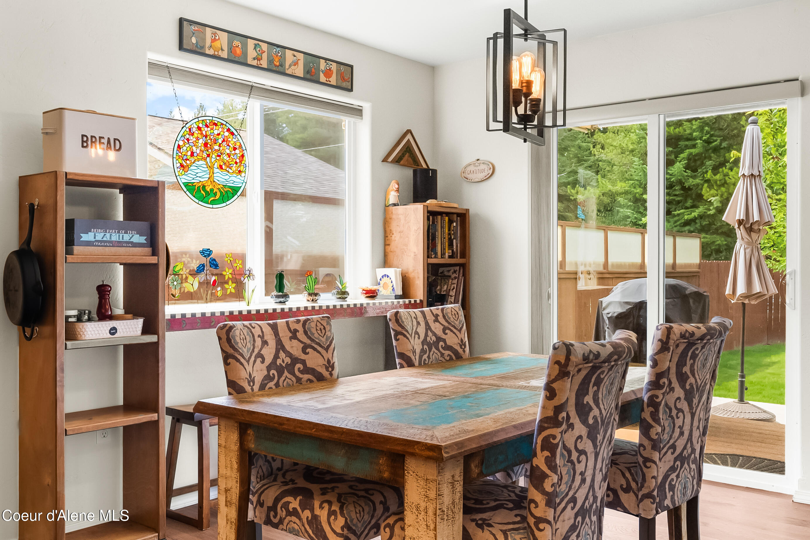 1105 Honeysuckle Ave