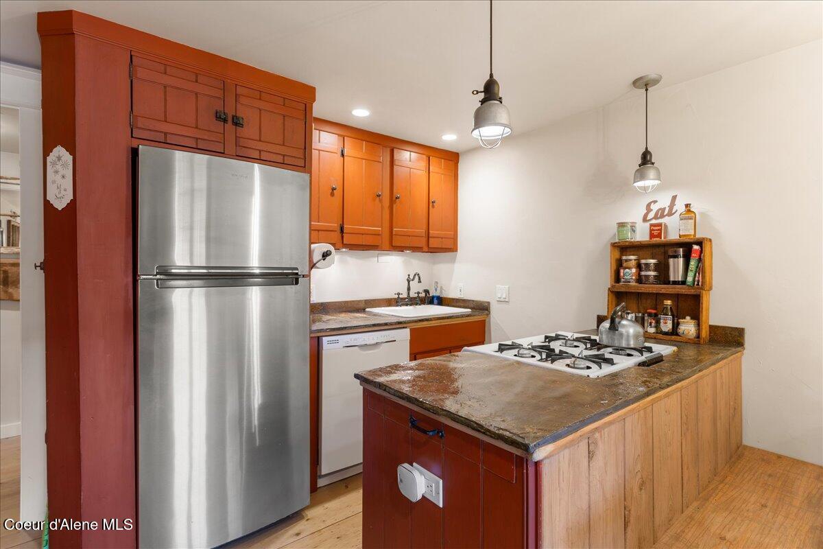 197 Mogul Hill, Unit 6