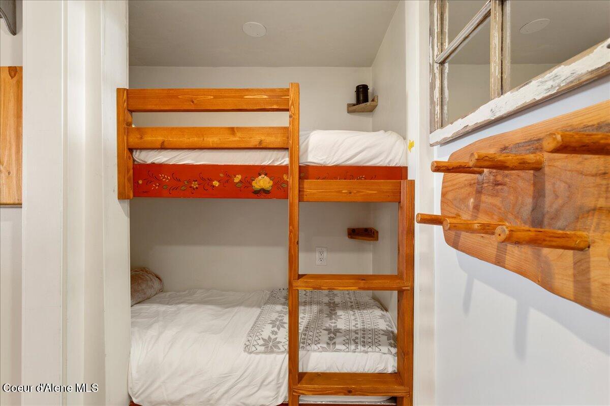 197 Mogul Hill, Unit 6