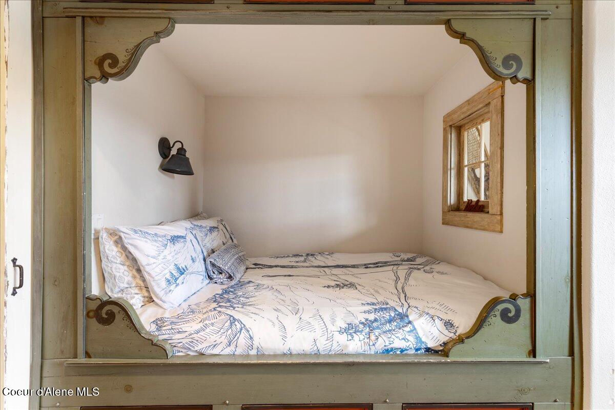 197 Mogul Hill, Unit 6