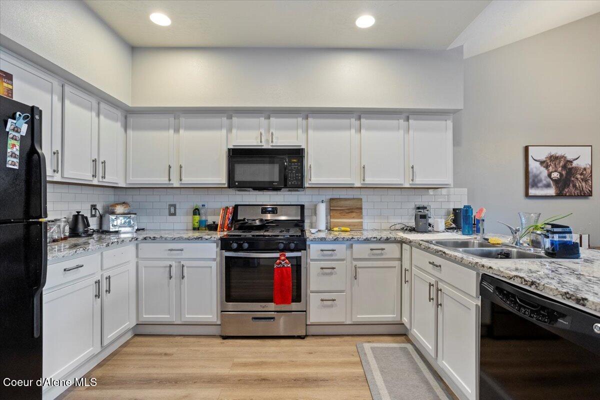 1602 Pine St 21