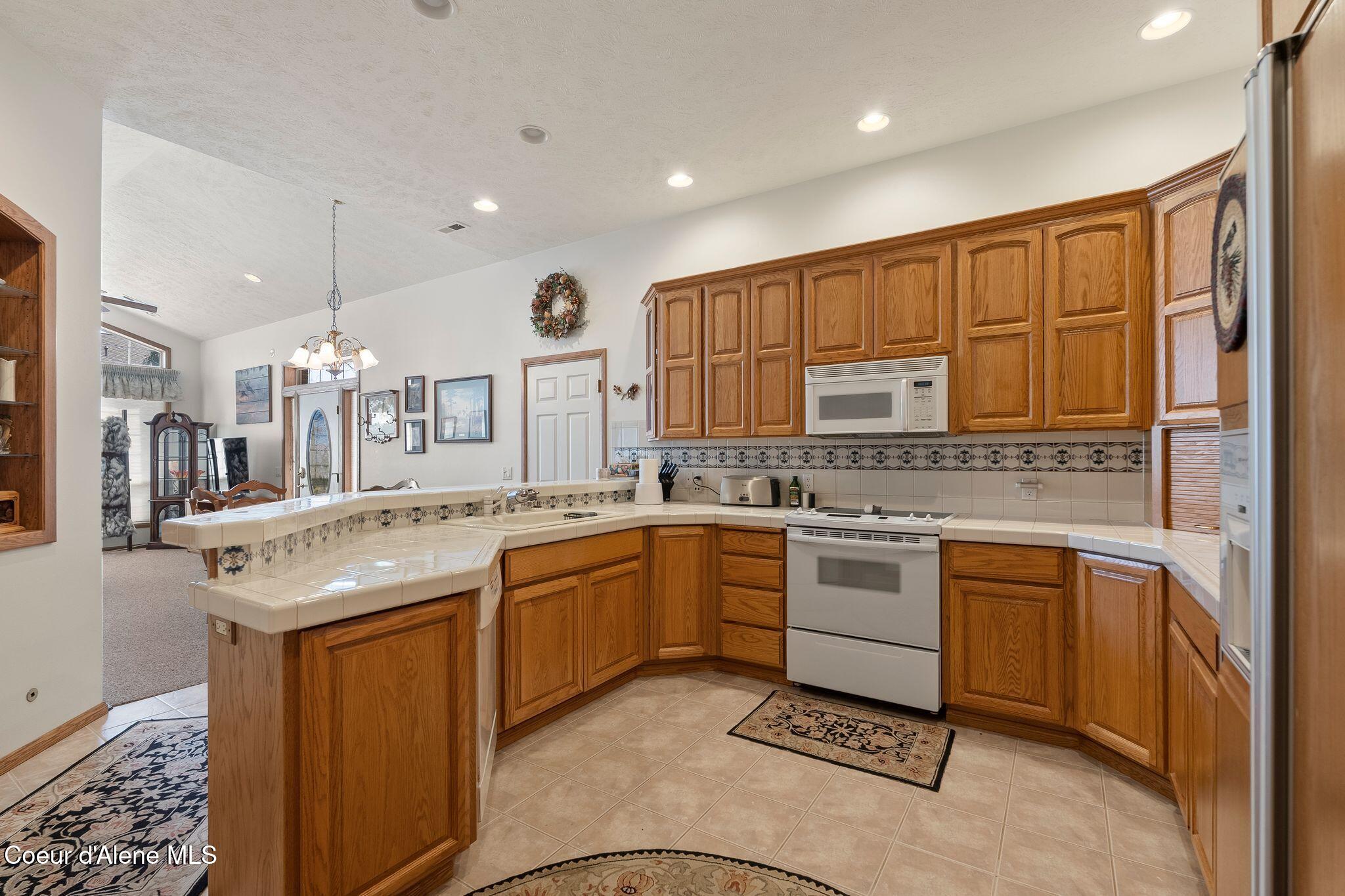 55 Ideal Dr