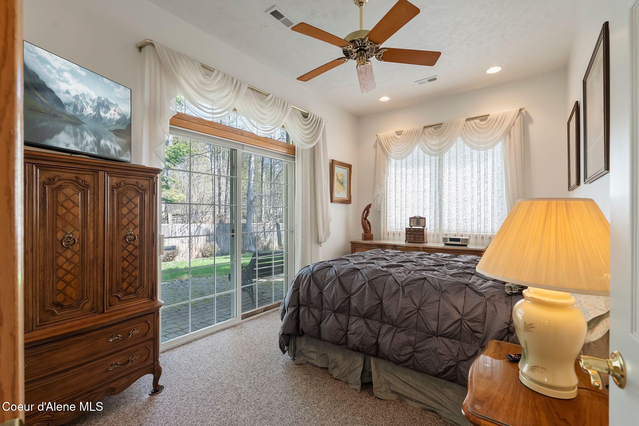 55 Ideal Dr