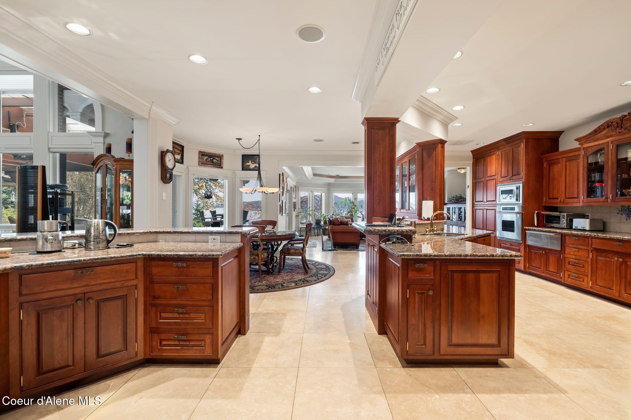 55 Ideal Dr
