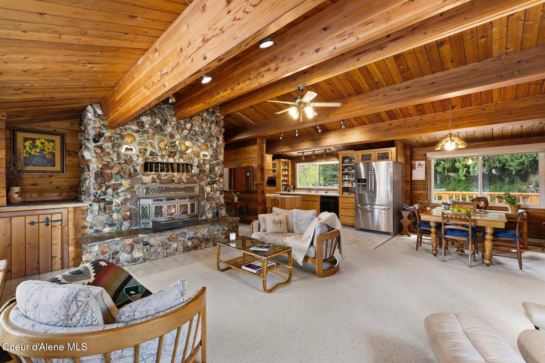 659 Whiskey Jack Rd