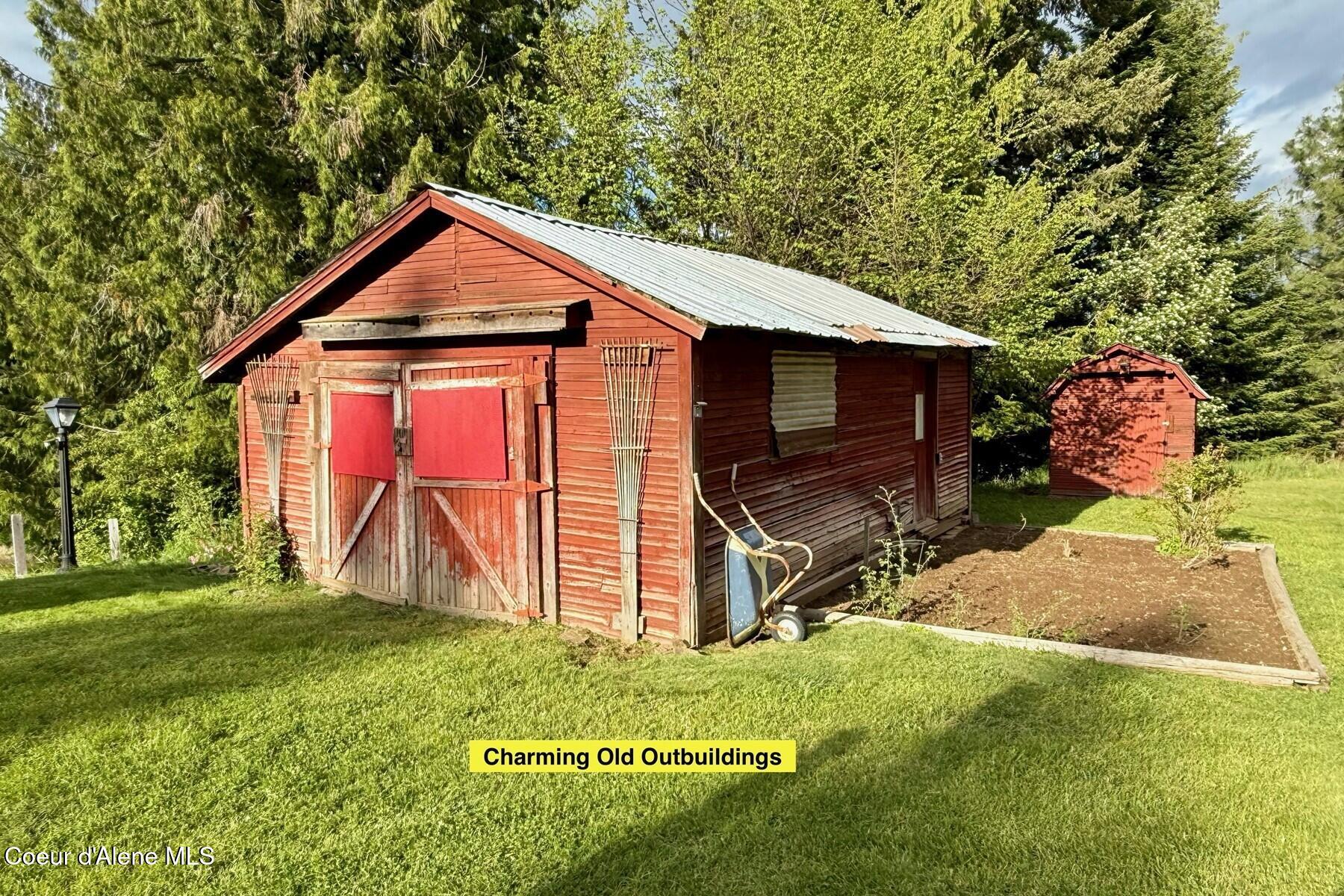 659 Whiskey Jack Rd