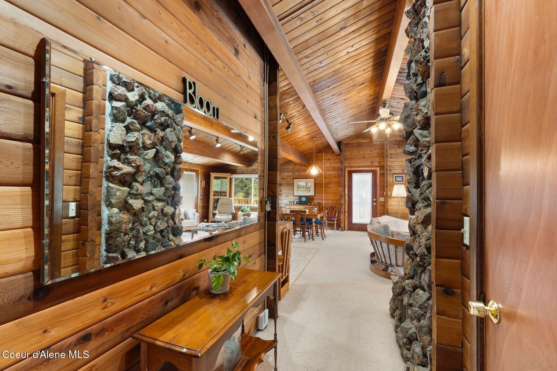 659 Whiskey Jack Rd