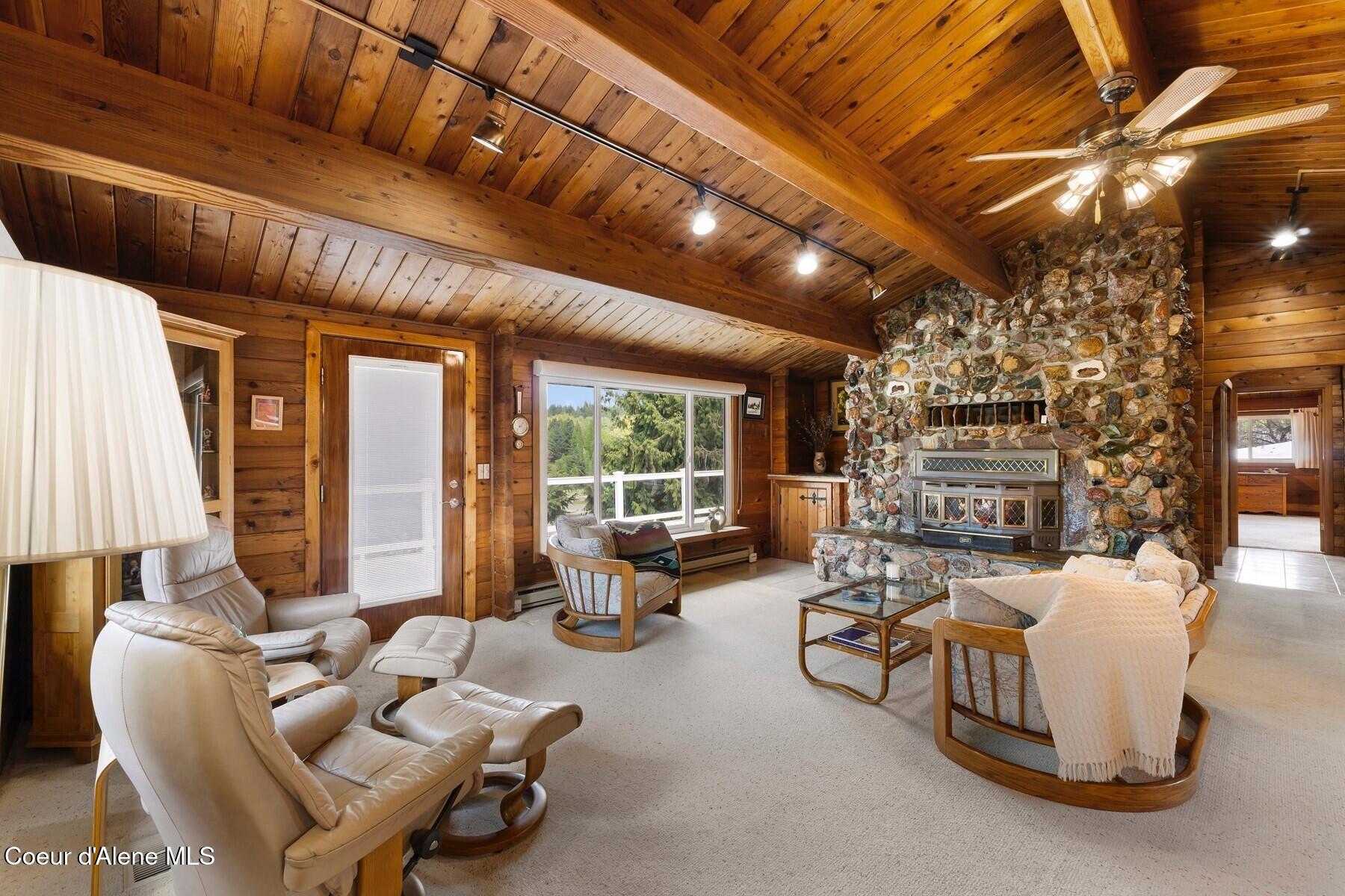 659 Whiskey Jack Rd