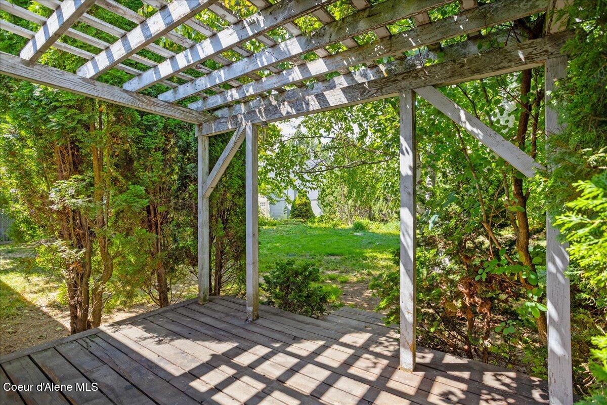 2325 Aspen Way