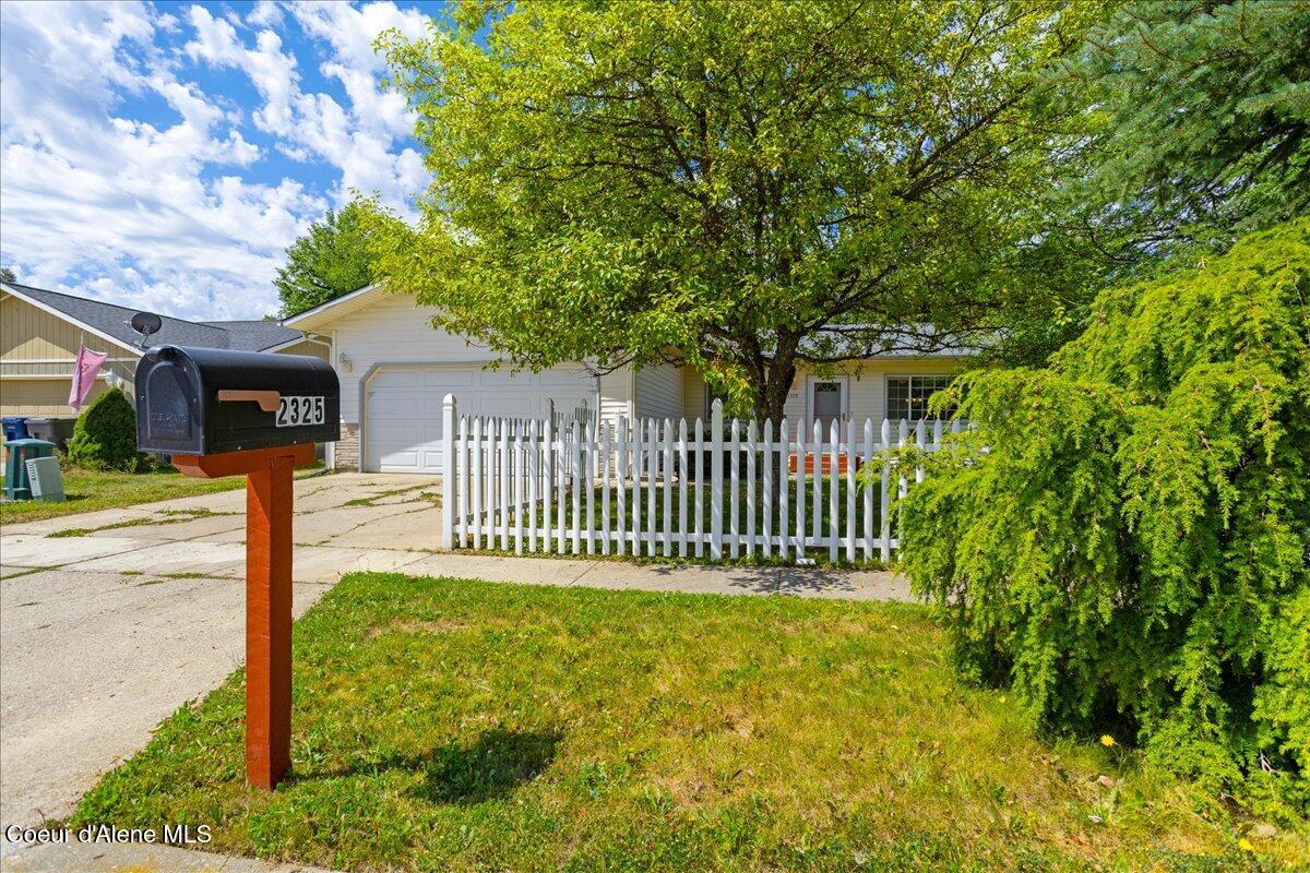 2325 Aspen Way