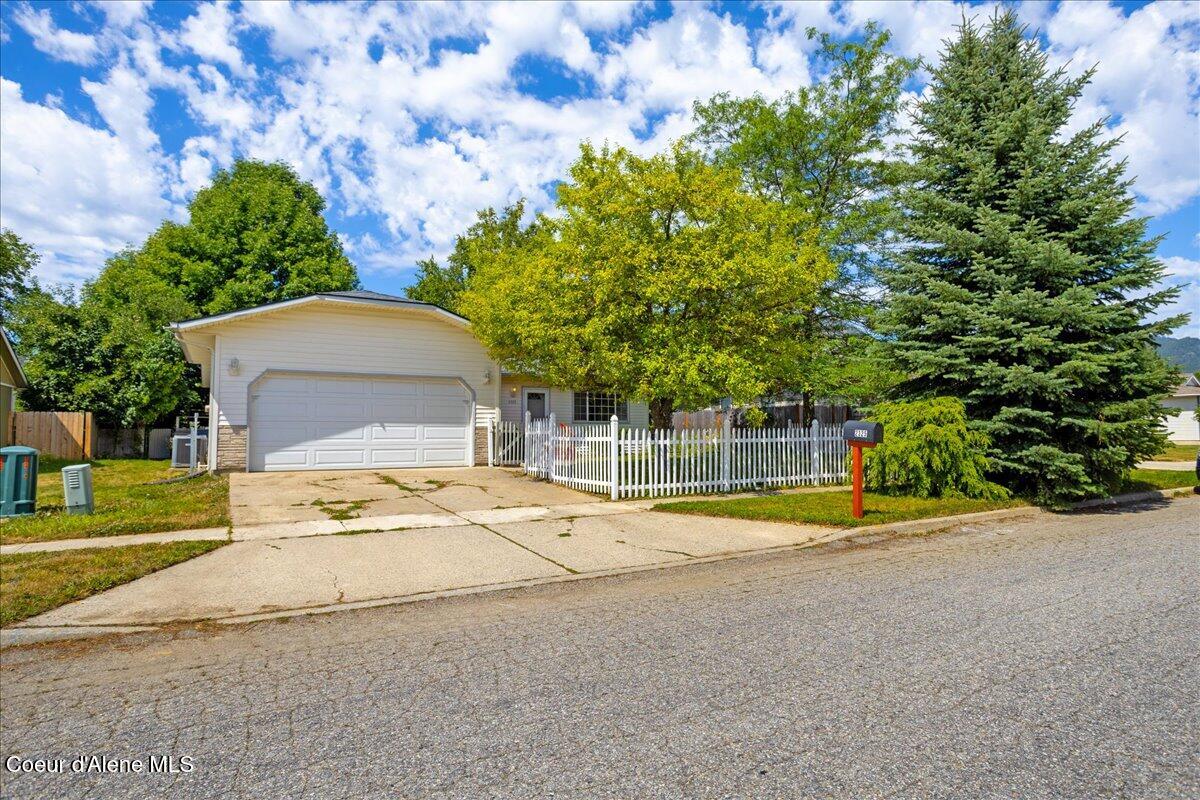 2325 Aspen Way