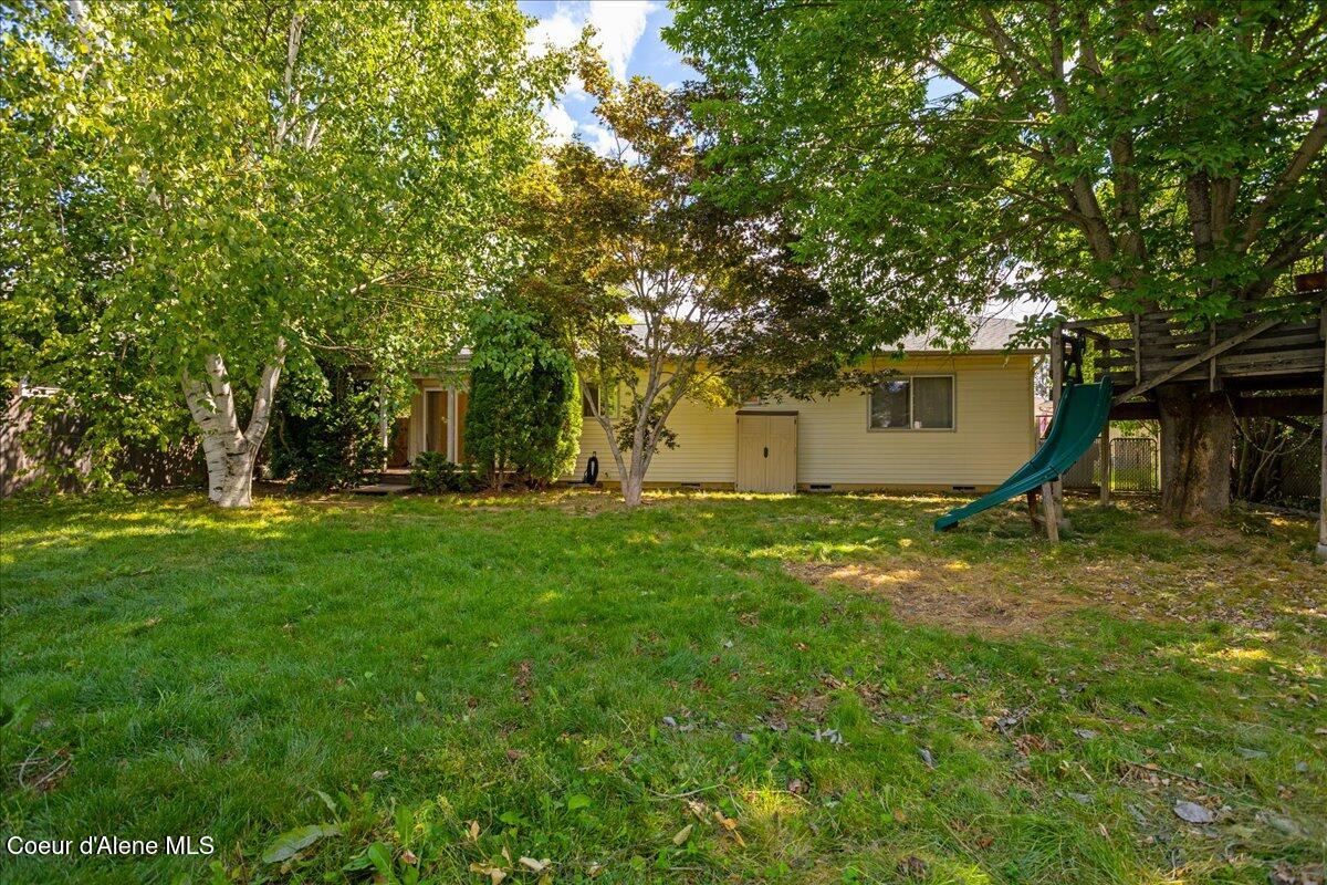 2325 Aspen Way
