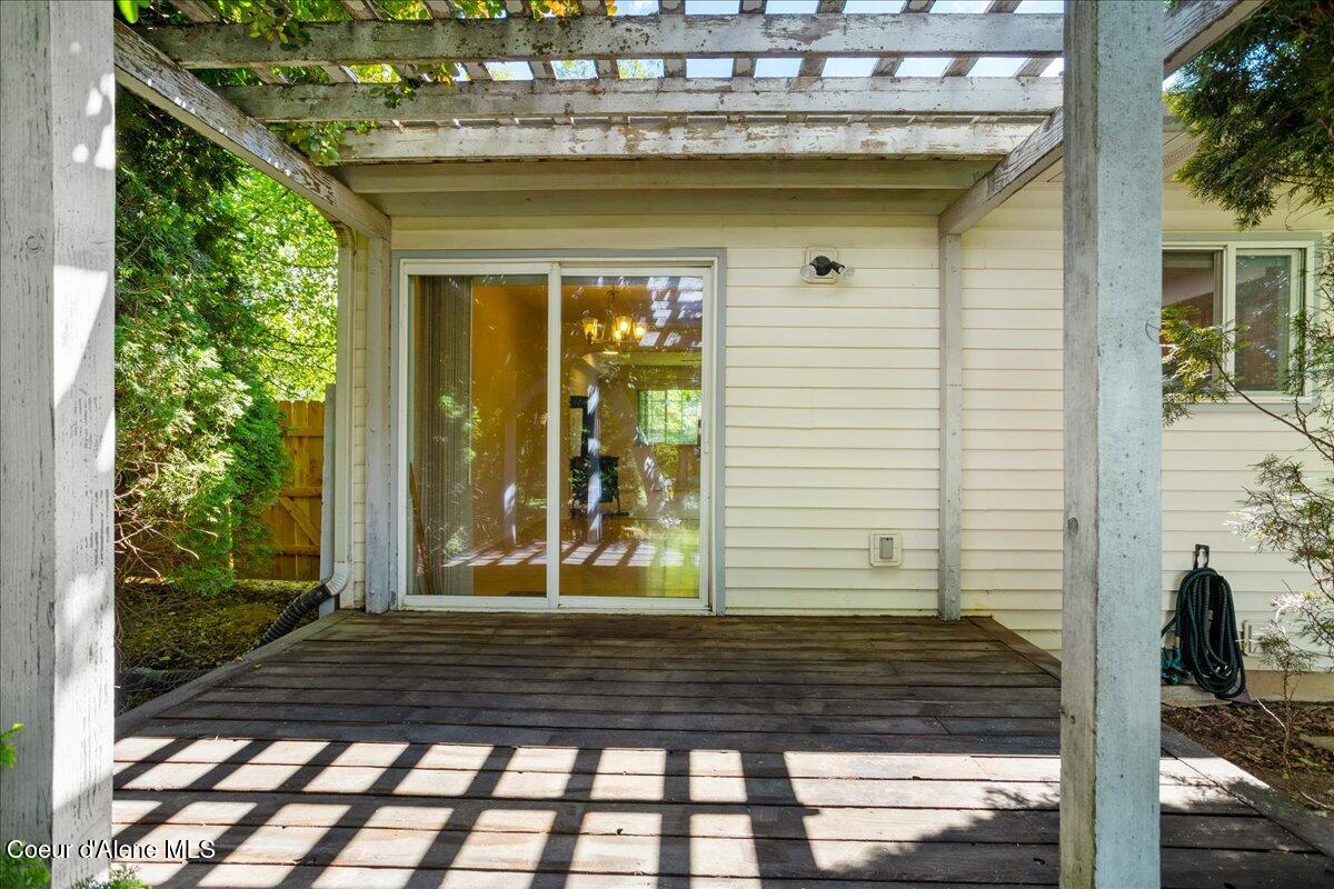 2325 Aspen Way