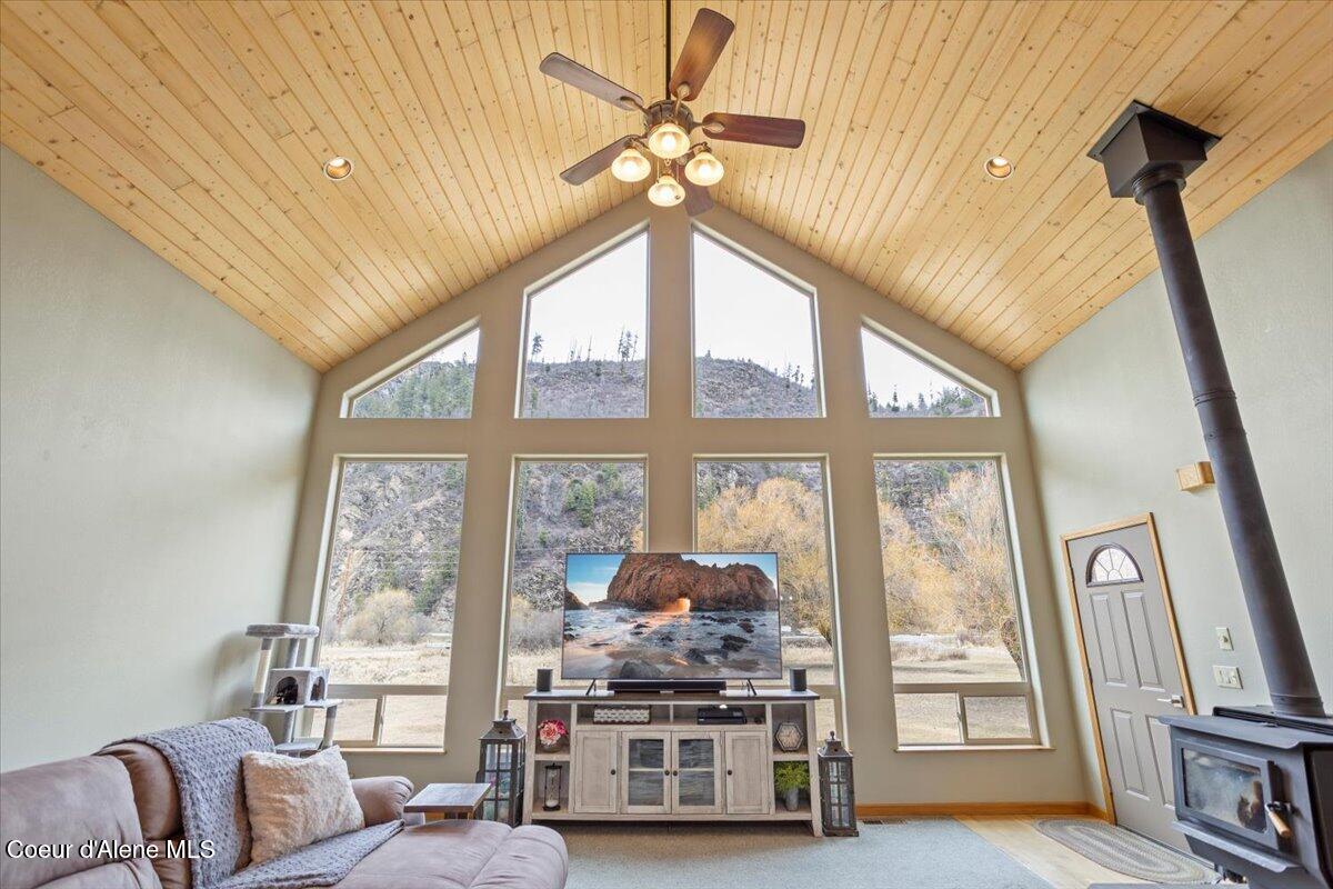 53876 HWY 200
