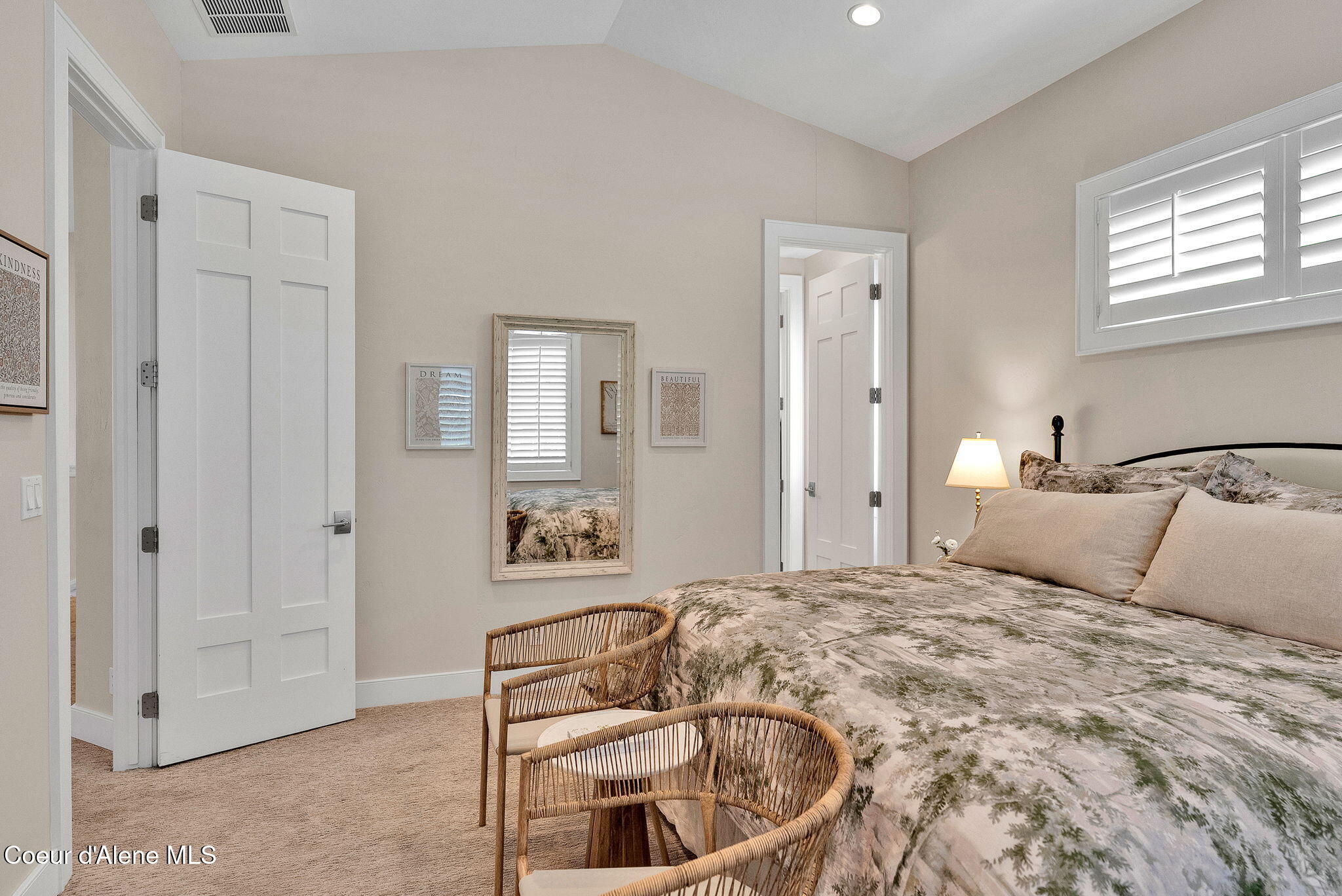 3810 W SHOREVIEW LN, Coeur d'Alene