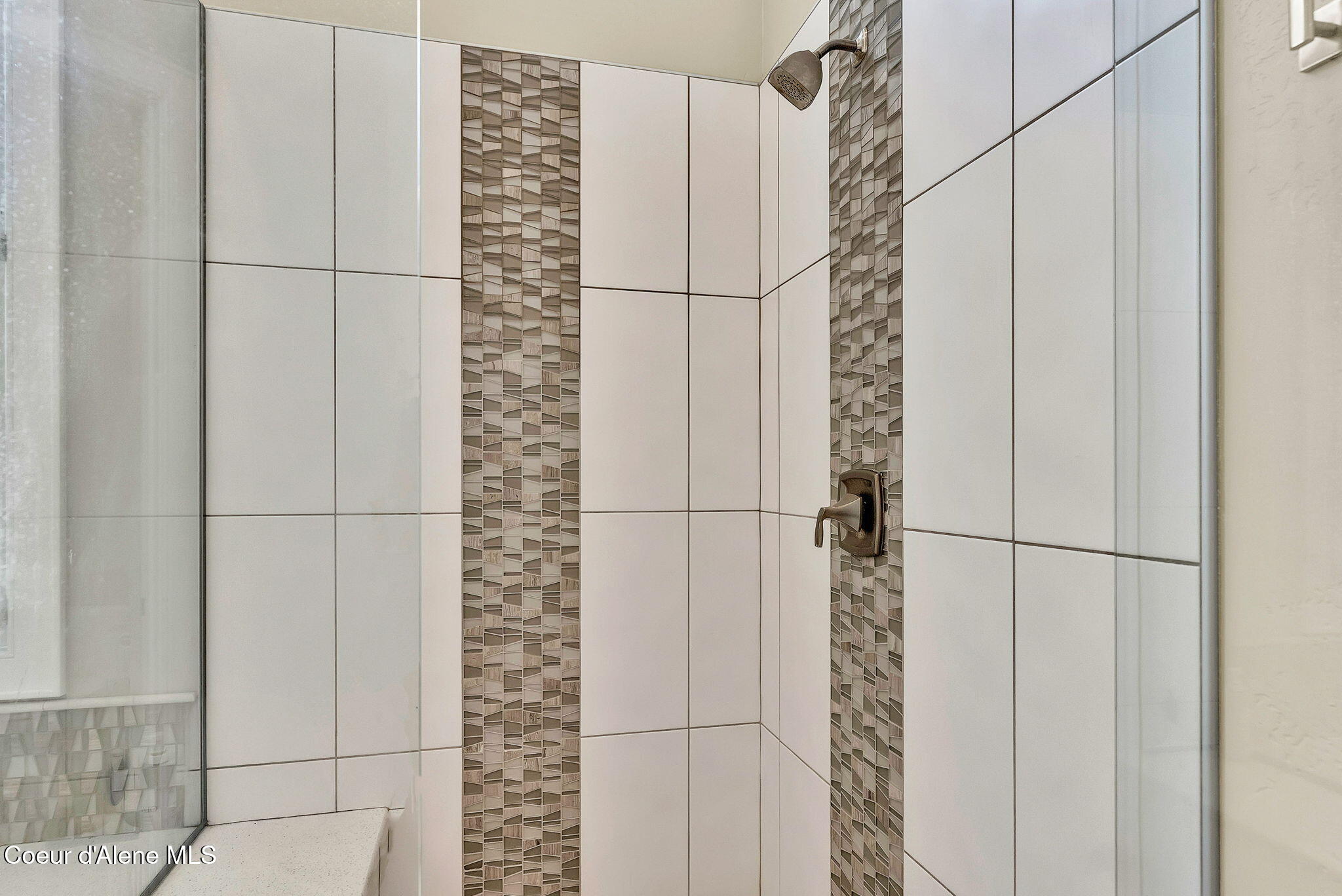 3810 W SHOREVIEW LN, Coeur d'Alene