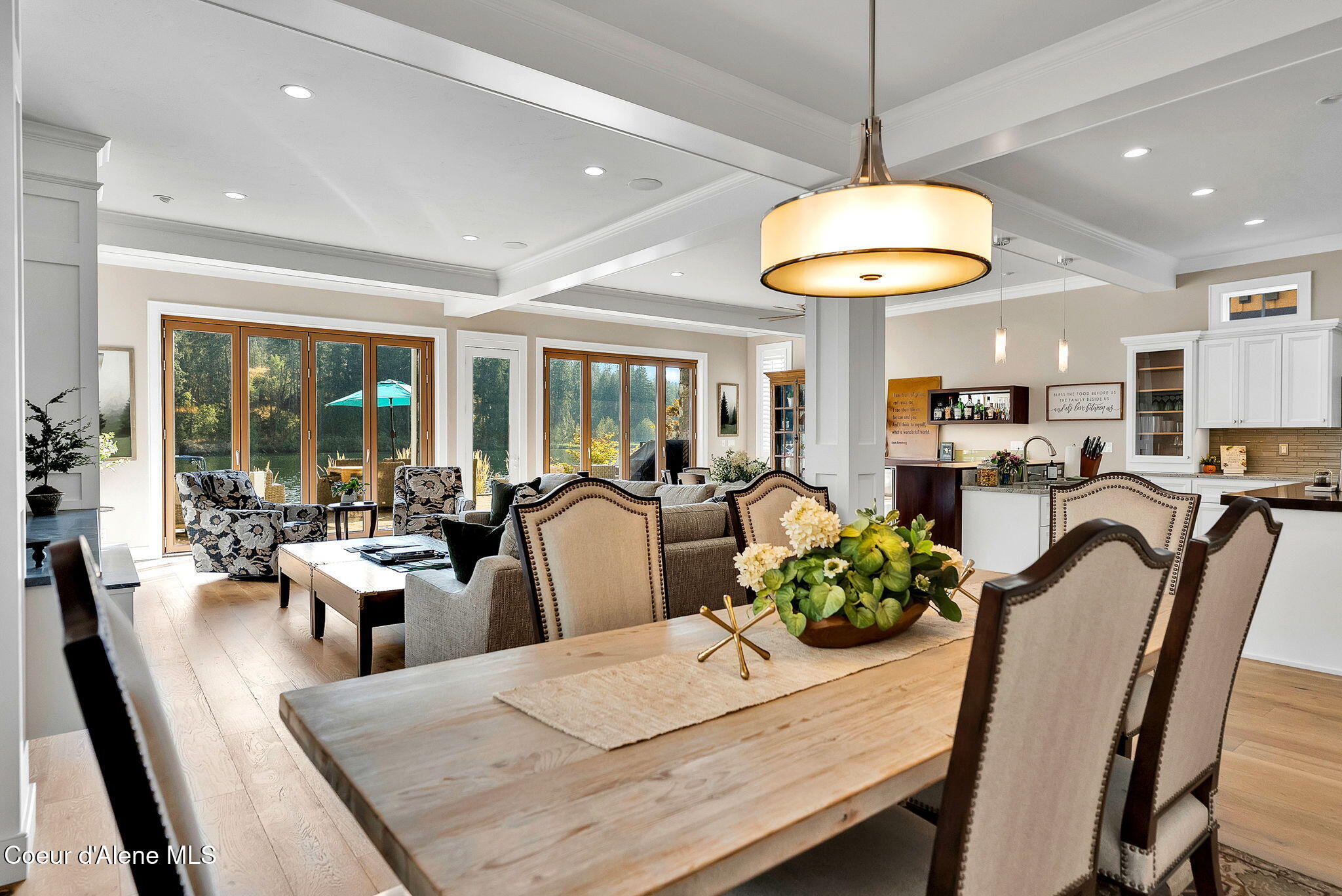 3810 W SHOREVIEW LN, Coeur d'Alene