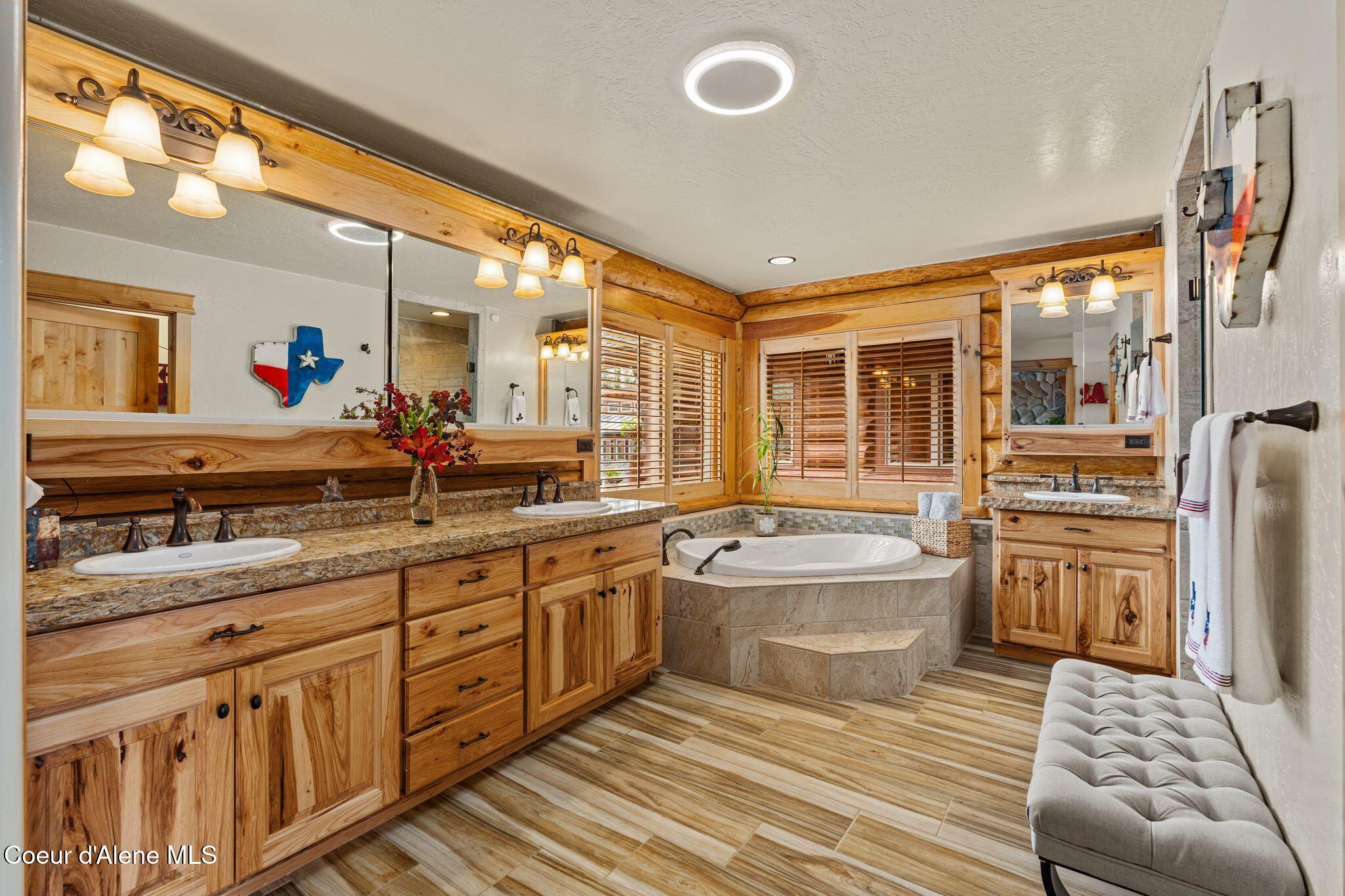 816 Ponderesa Ranch Rd