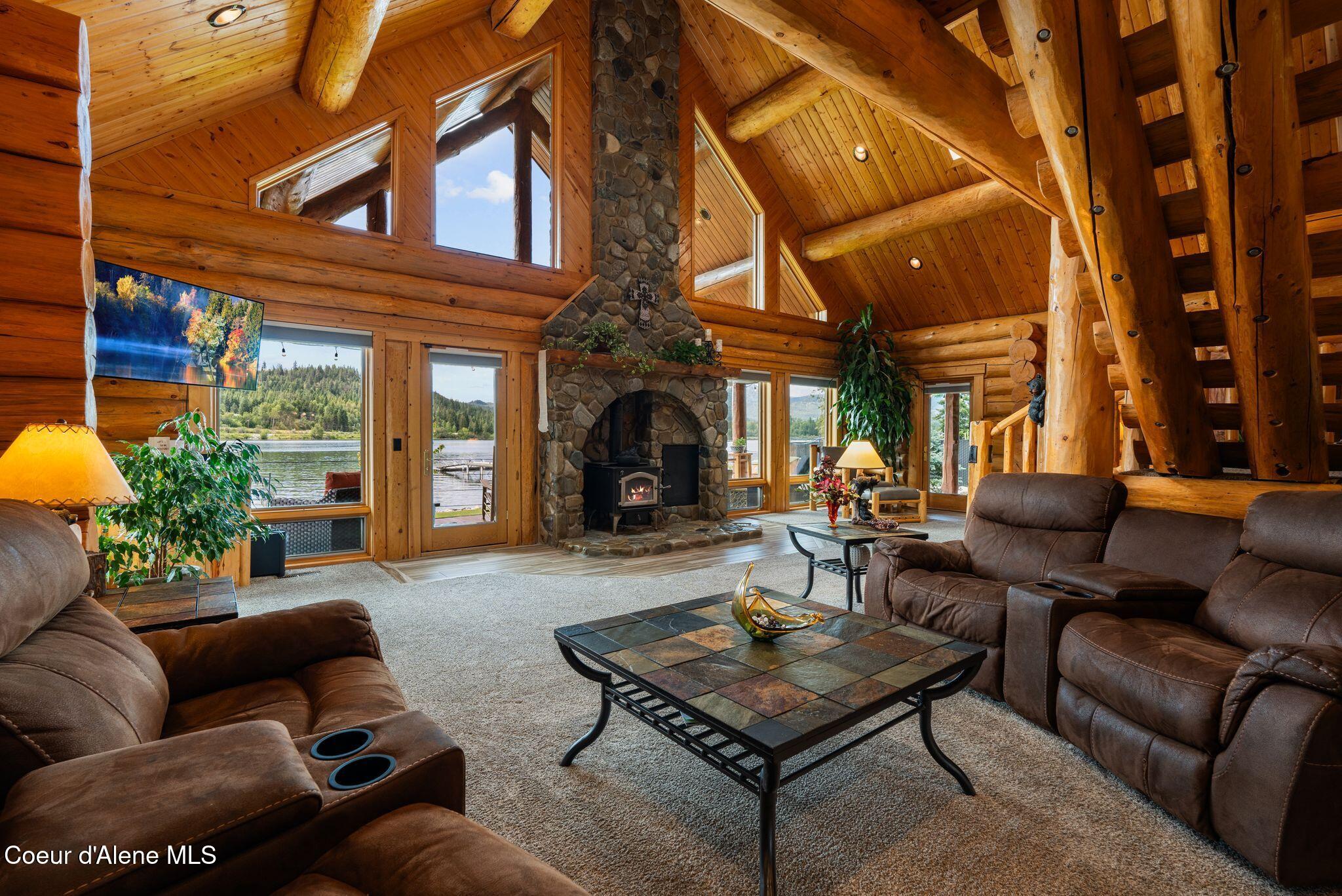 816 Ponderesa Ranch Rd