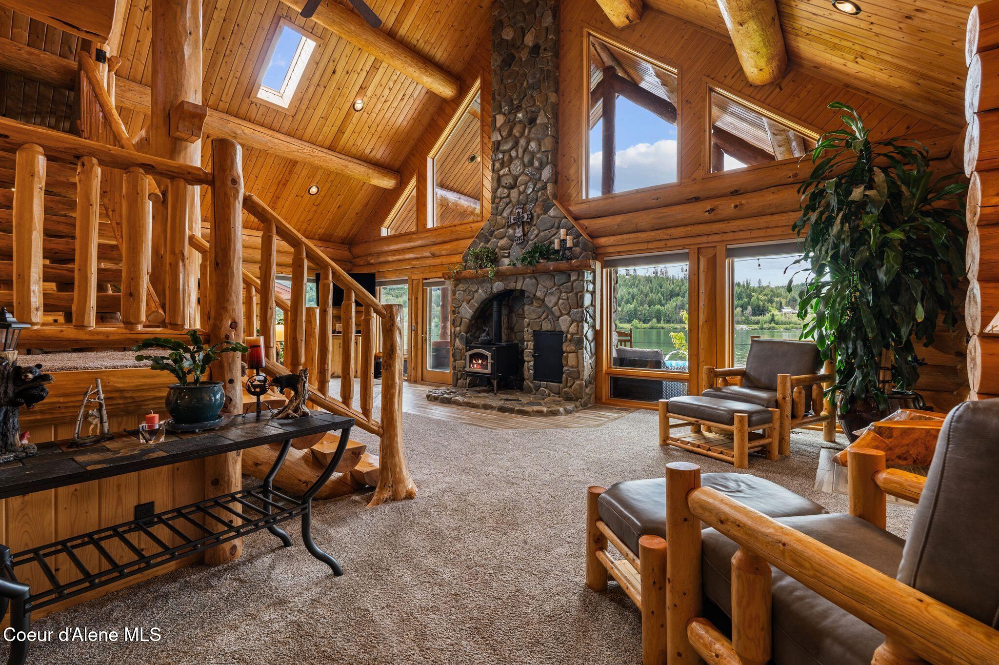 816 Ponderesa Ranch Rd