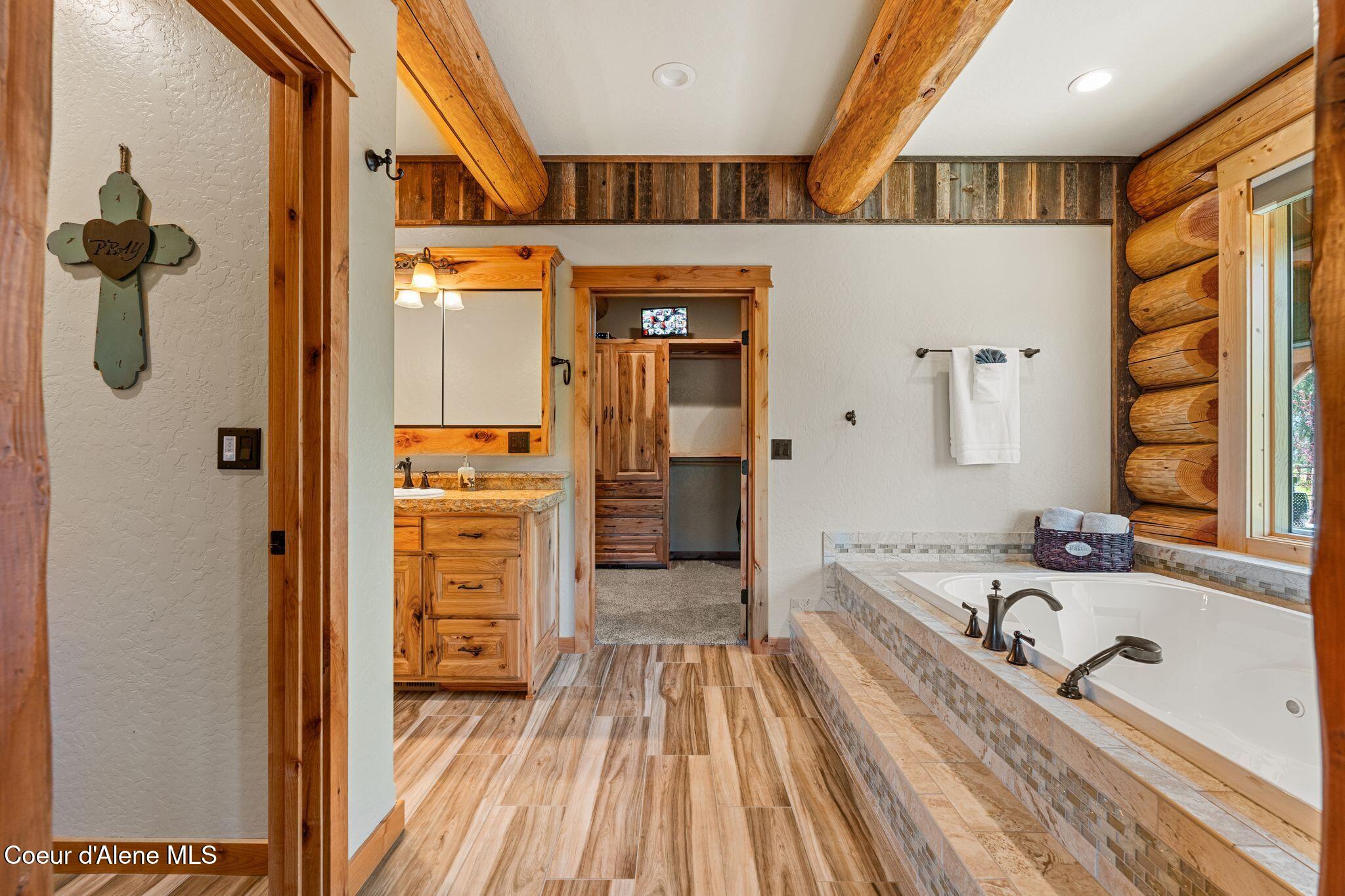 816 Ponderesa Ranch Rd