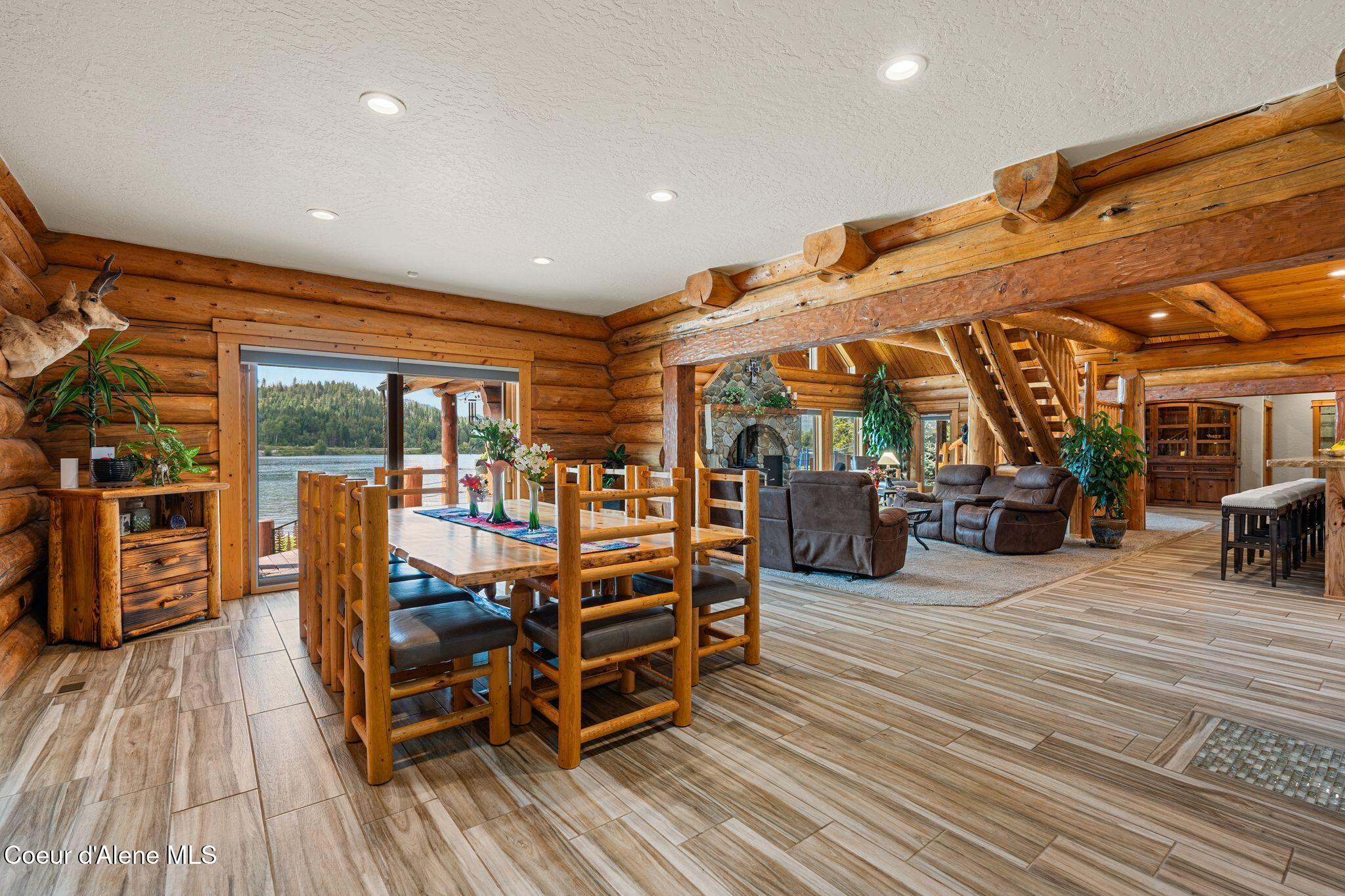 816 Ponderesa Ranch Rd