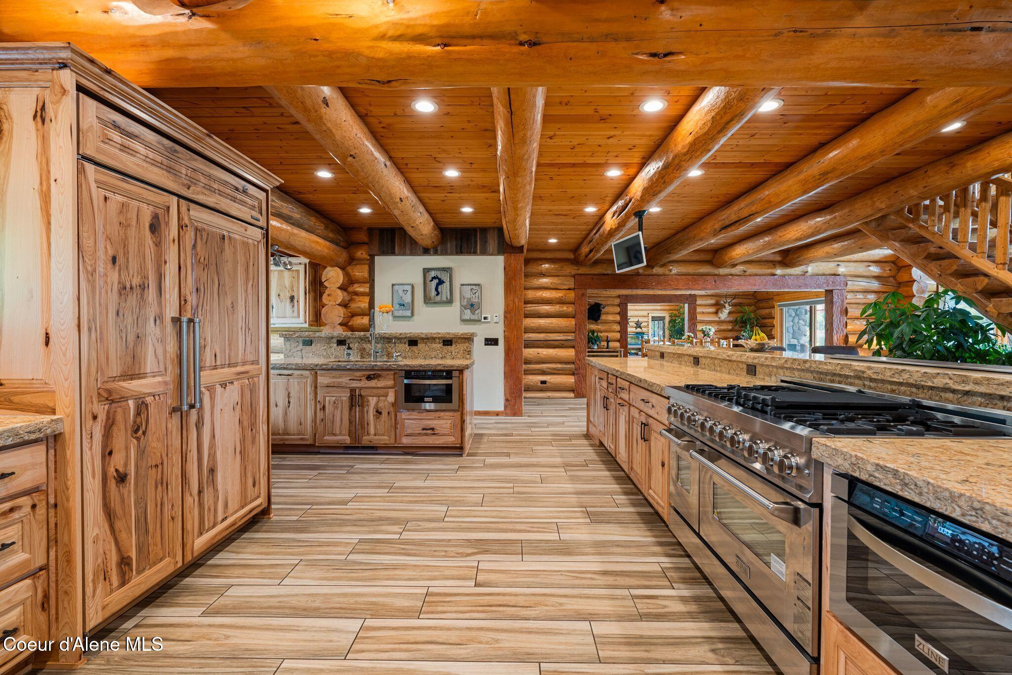 816 Ponderesa Ranch Rd