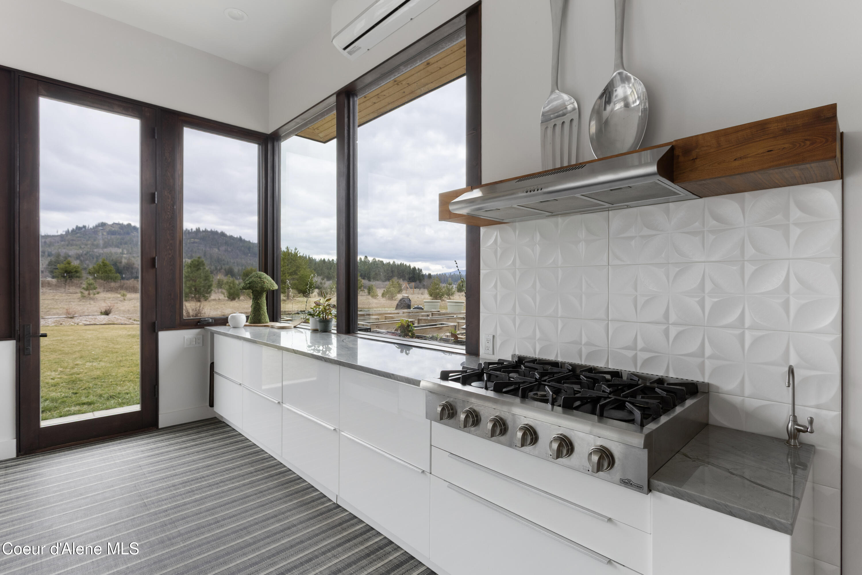 432 Stagecoach Drive