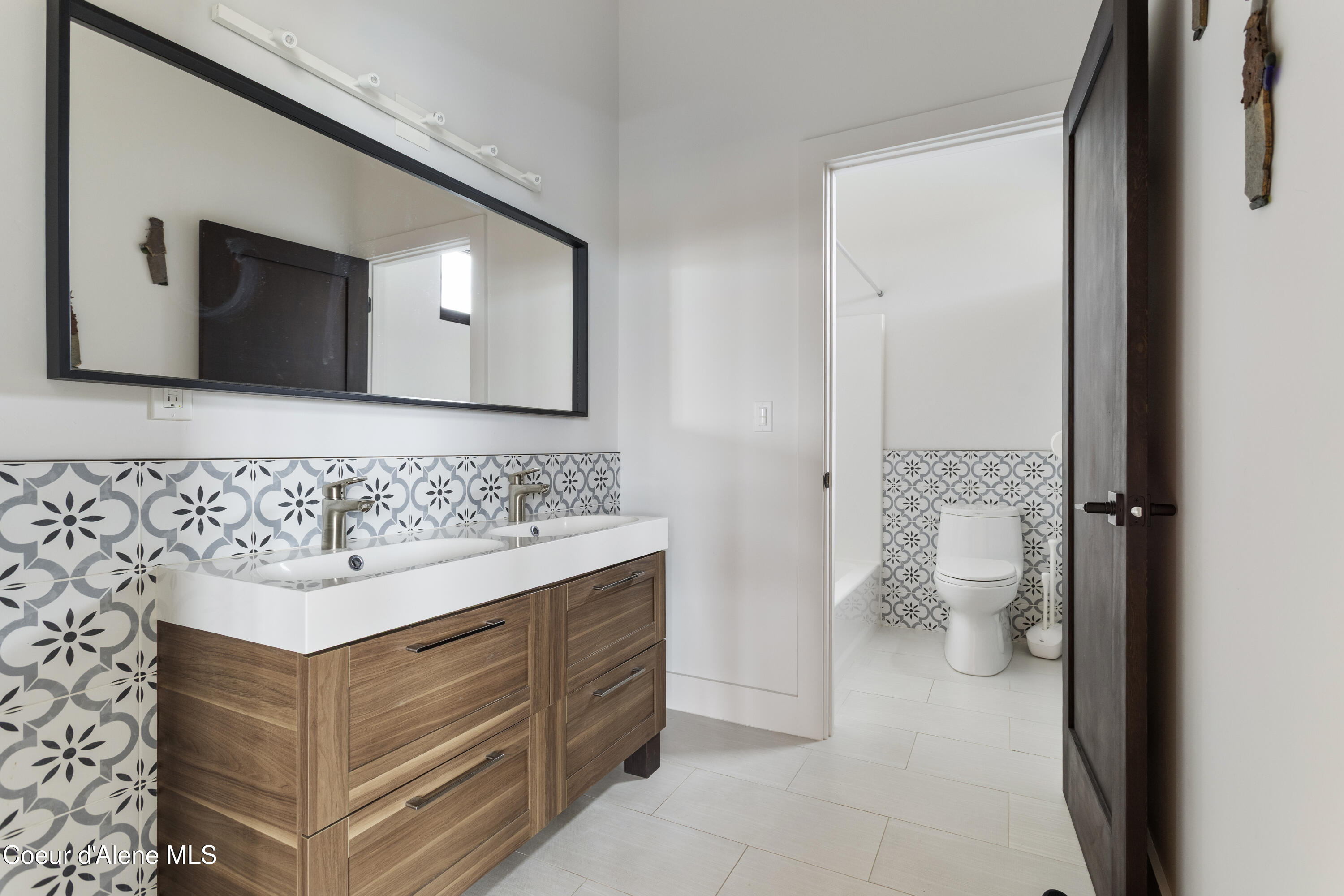 432 Stagecoach Drive