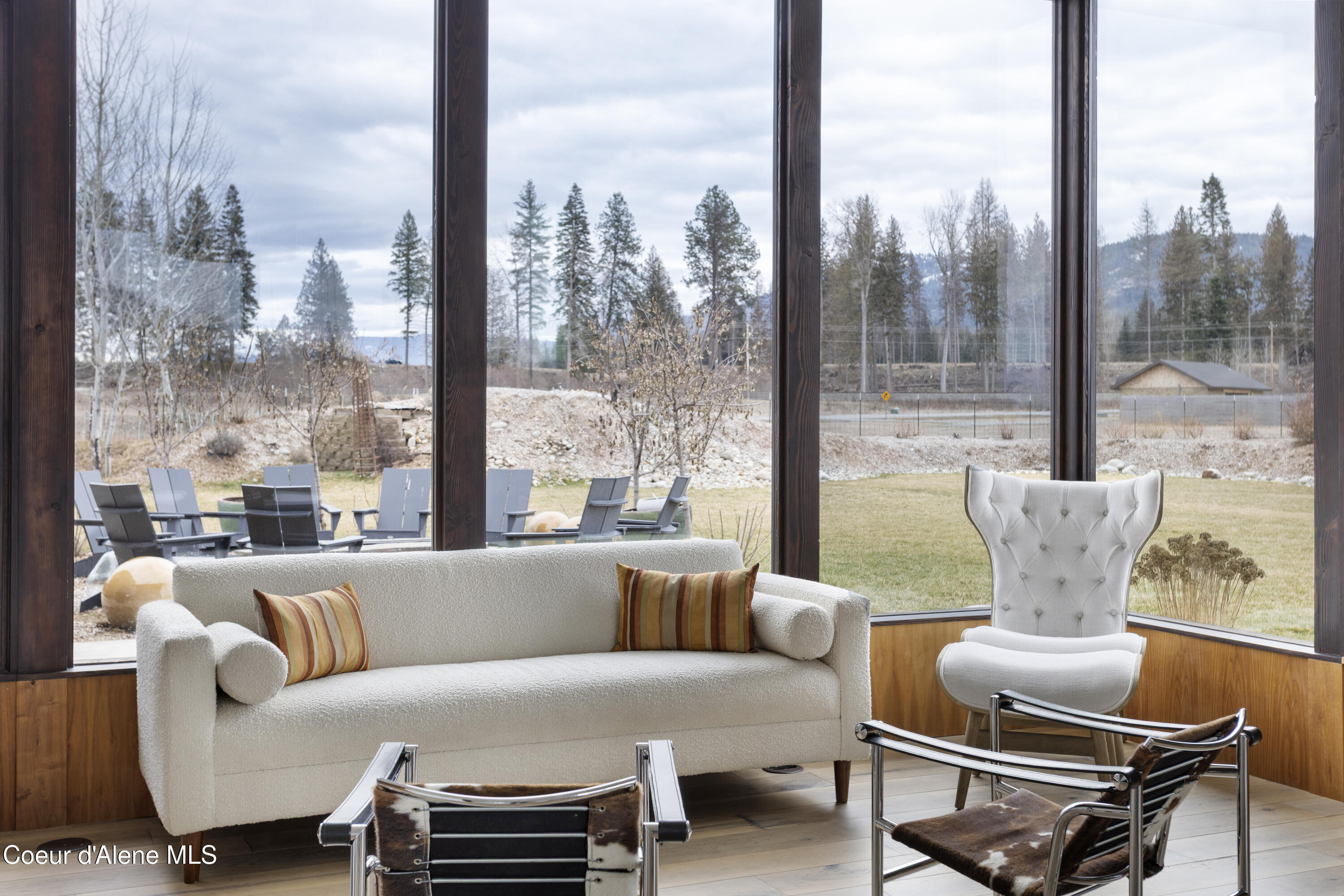 432 Stagecoach Drive