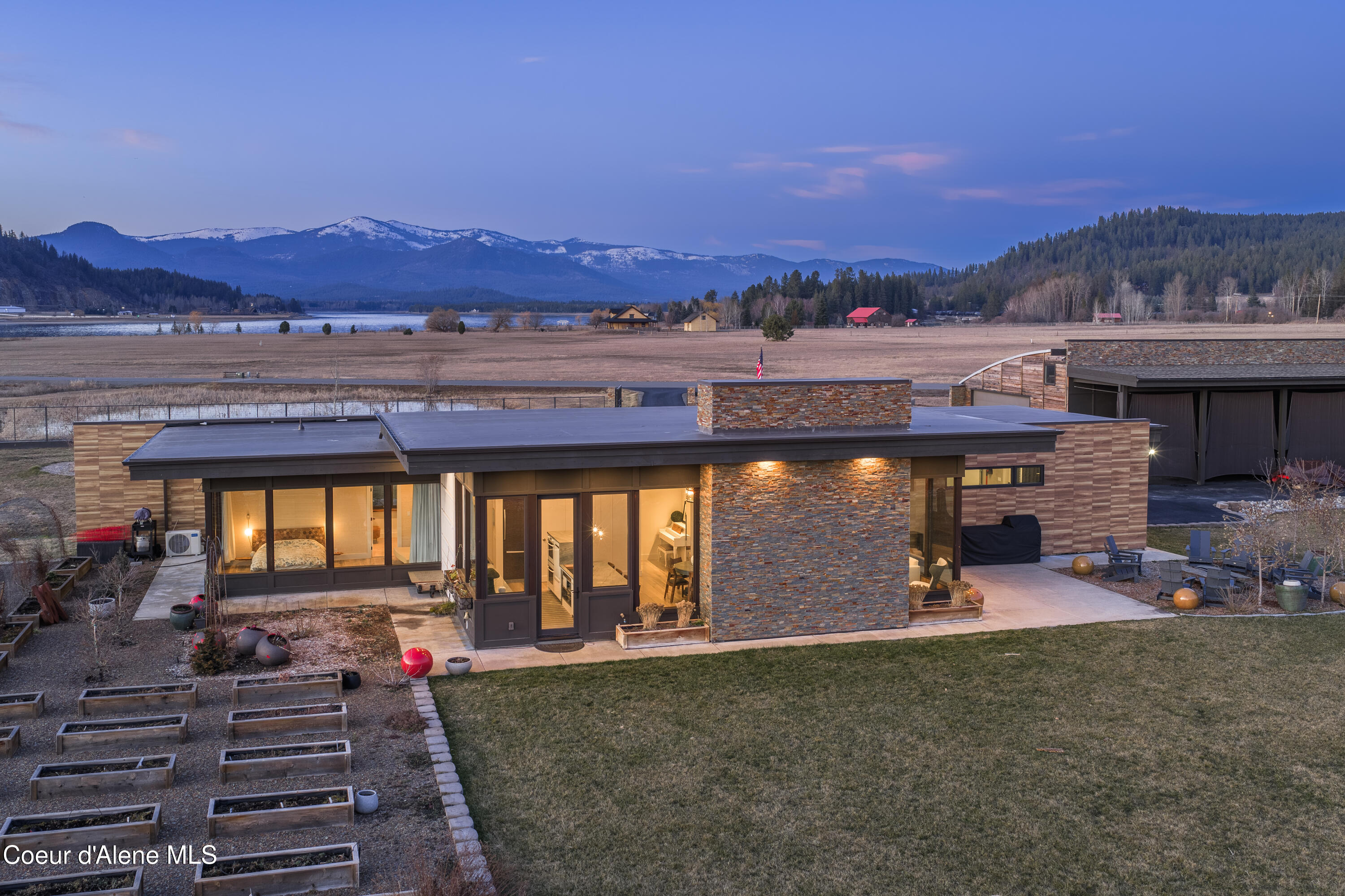 432 Stagecoach Drive