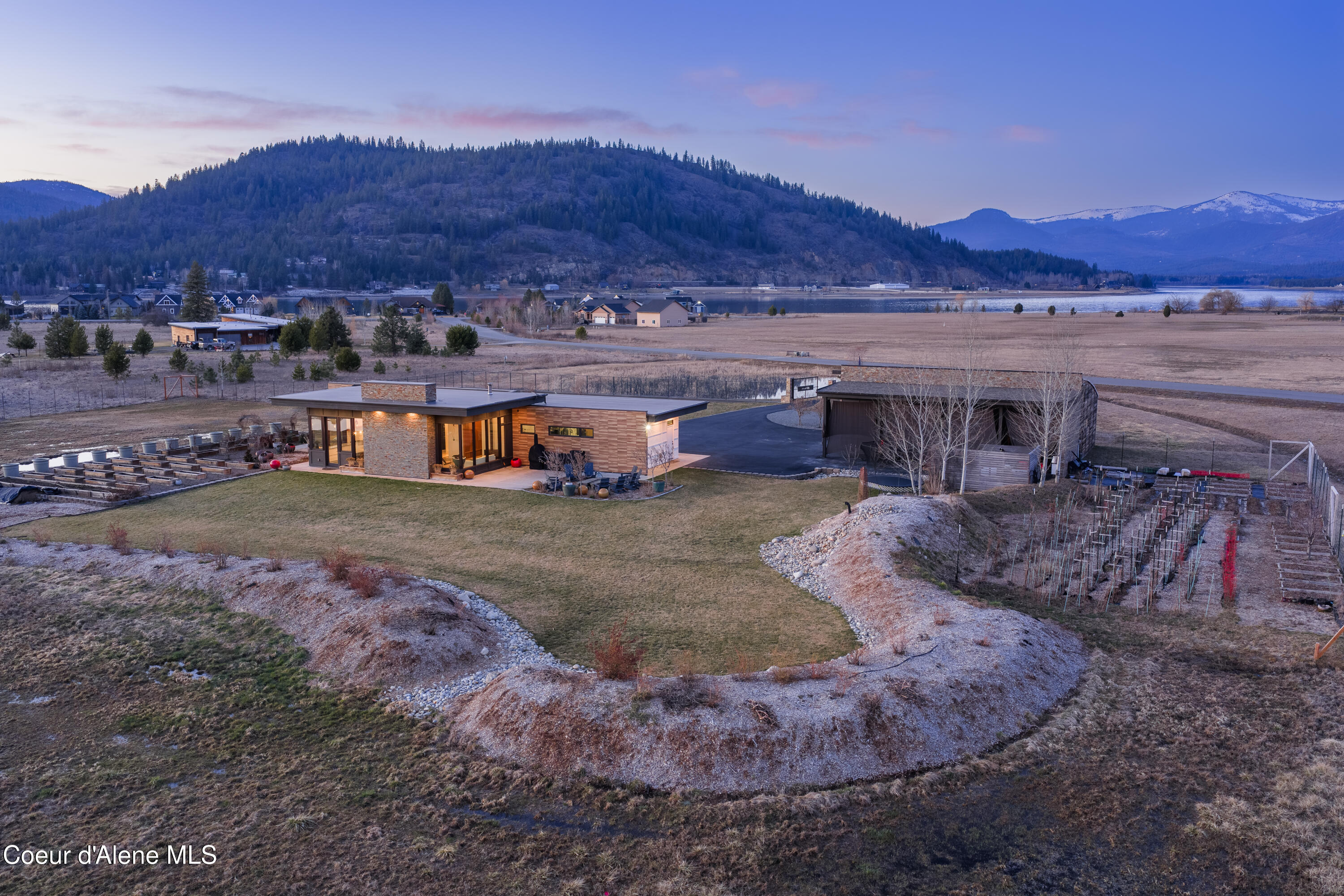 432 Stagecoach Drive