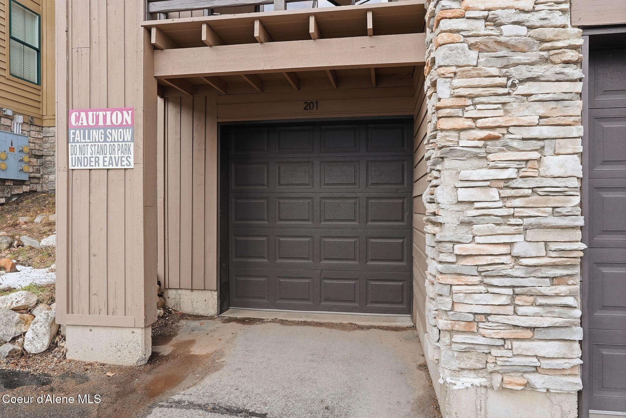 22 Chapel Court, Unit 201