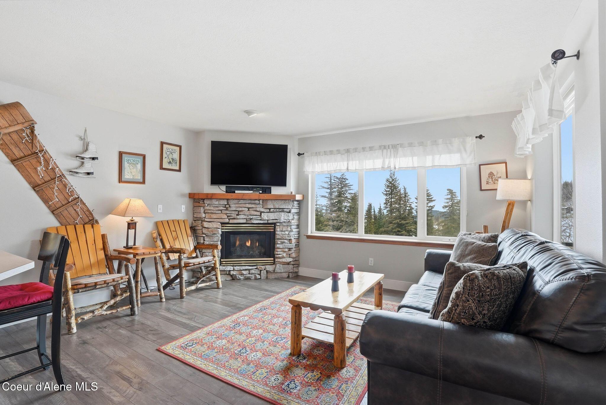 22 Chapel Court, Unit 201