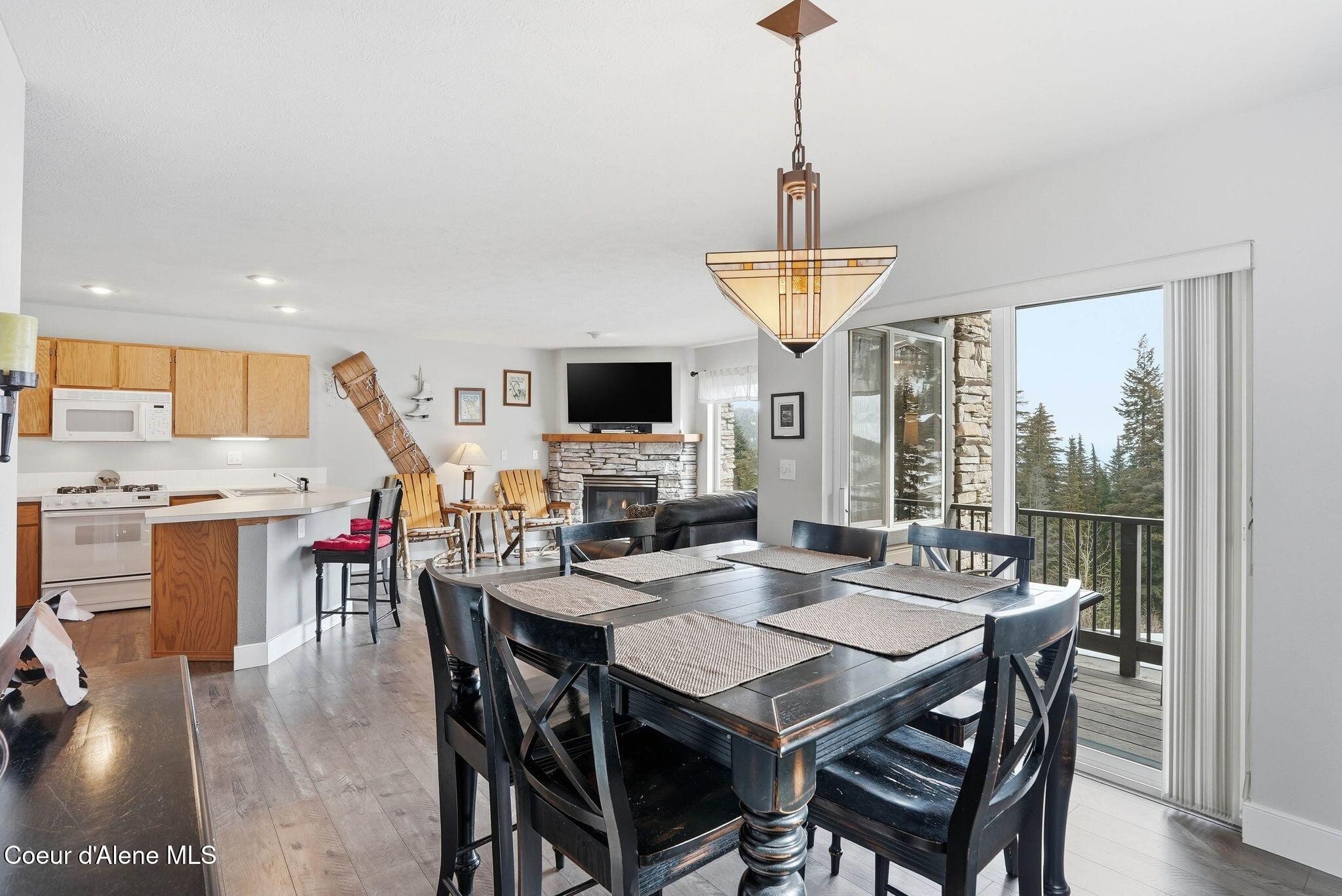 22 Chapel Court, Unit 201