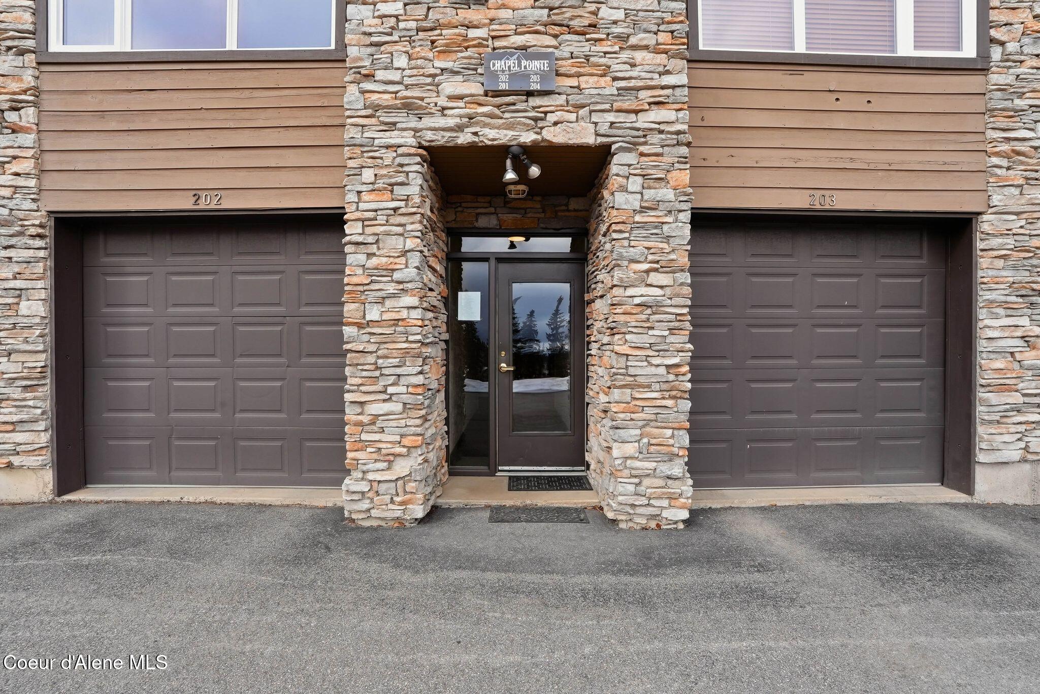 22 Chapel Court, Unit 201