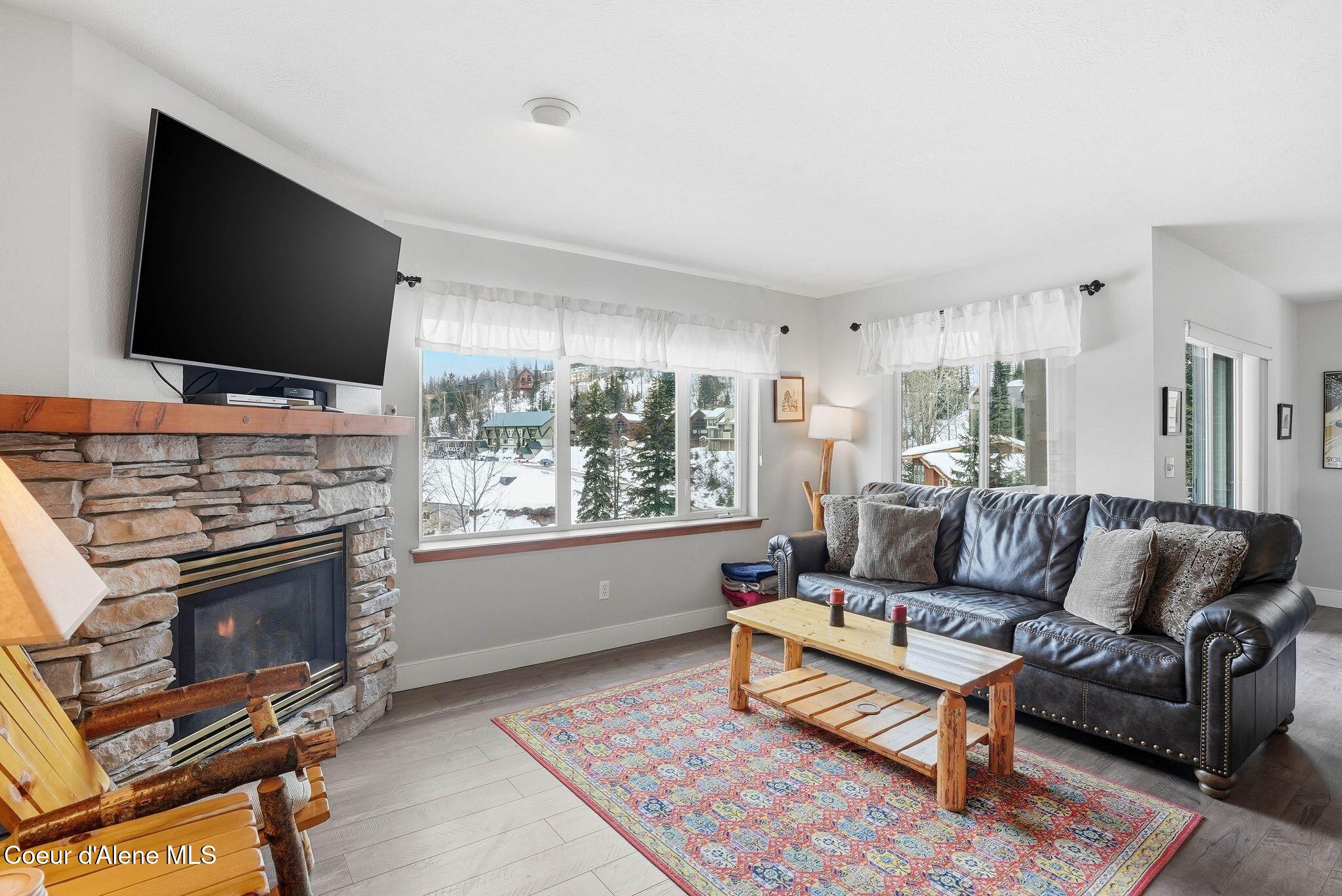 22 Chapel Court, Unit 201