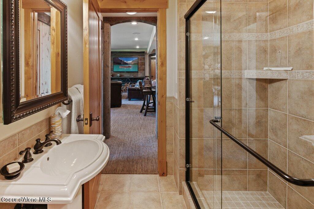 477 Big Pine Drive - 5.6 Acres