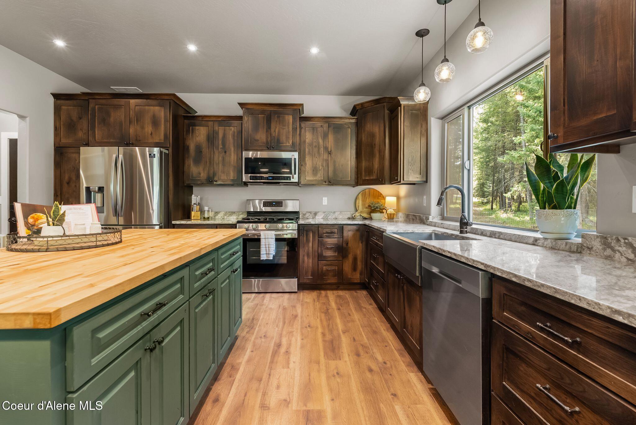 396 Latigo Lane
