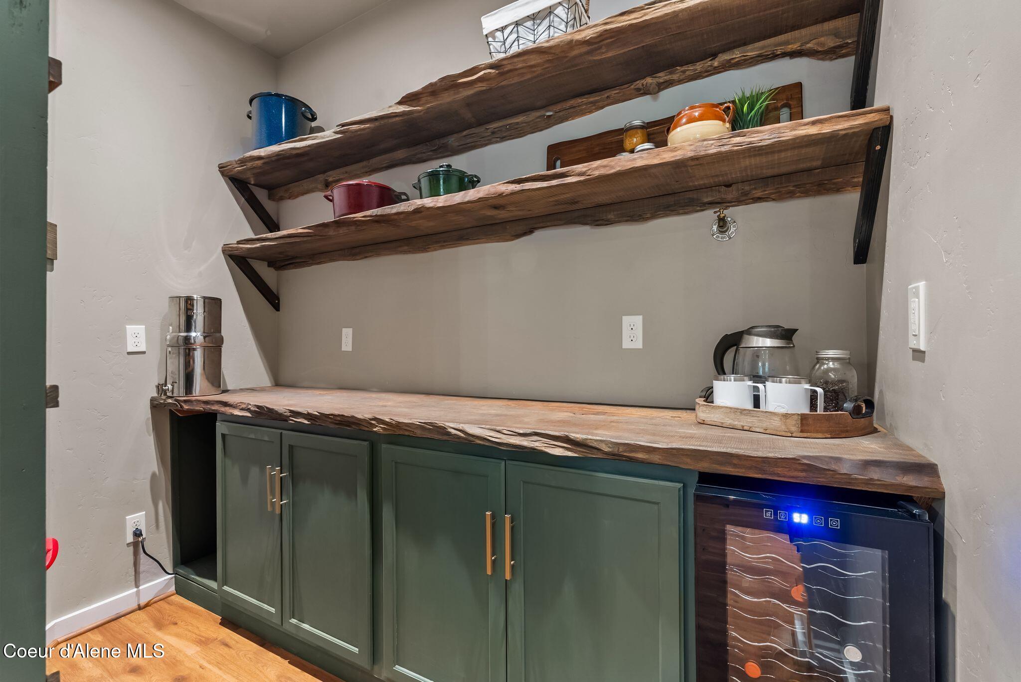 396 Latigo Lane