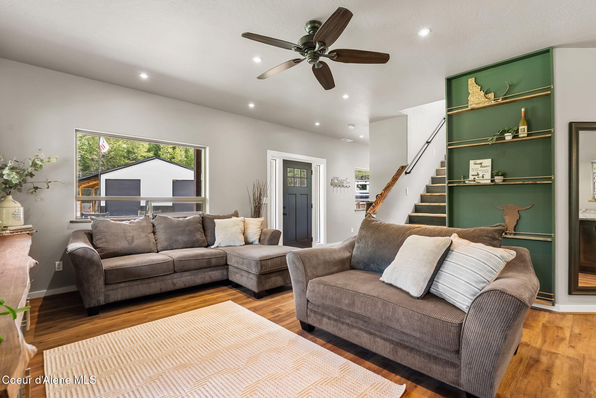 396 Latigo Lane