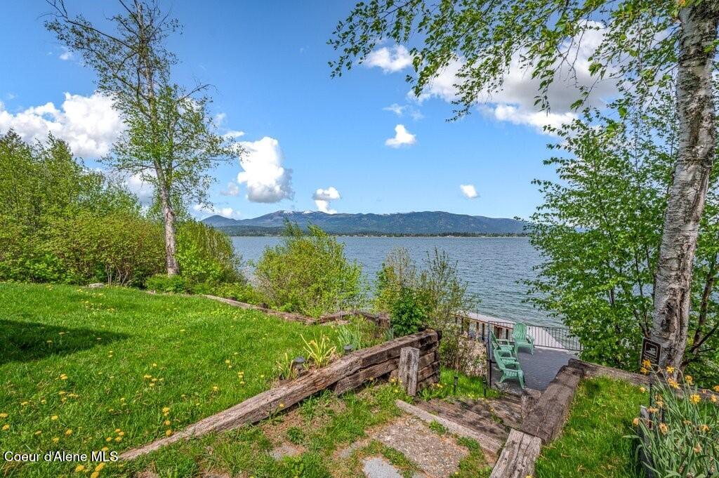 423/431 Lakeshore Dr