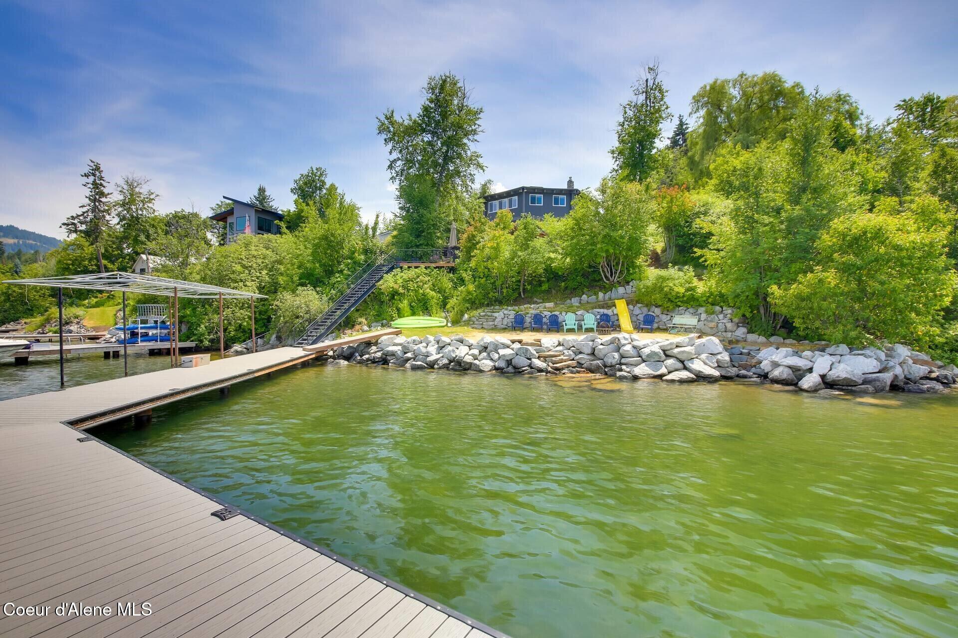 423/431 Lakeshore Dr