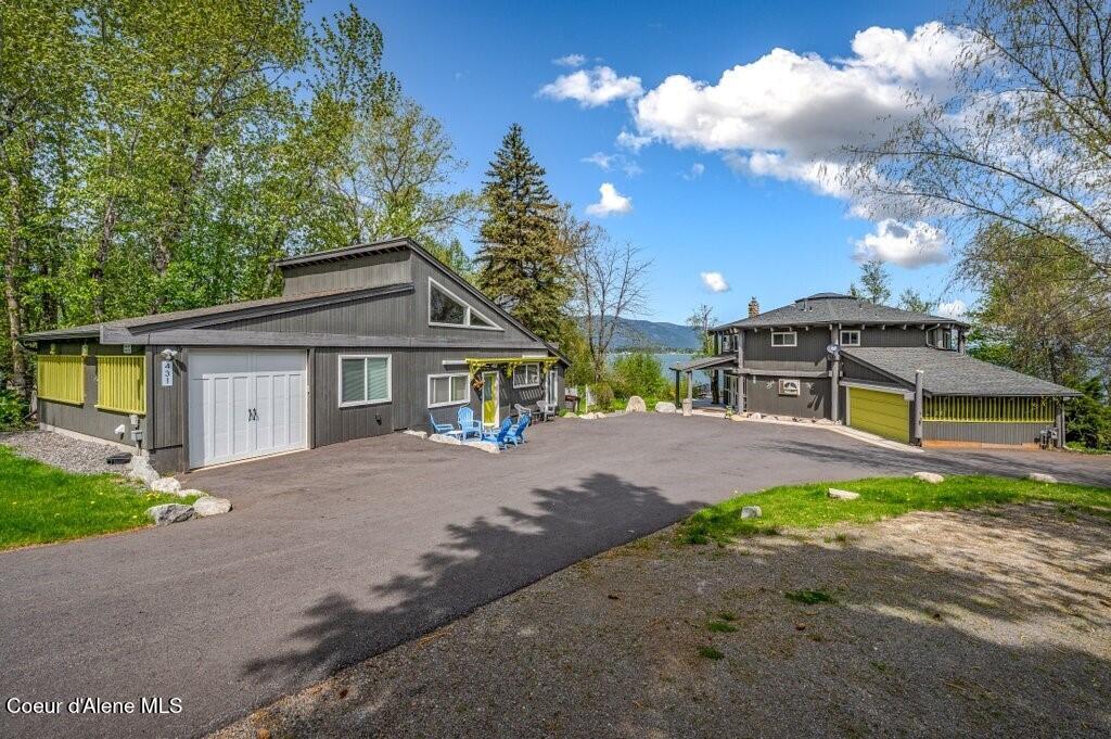 423/431 Lakeshore Dr