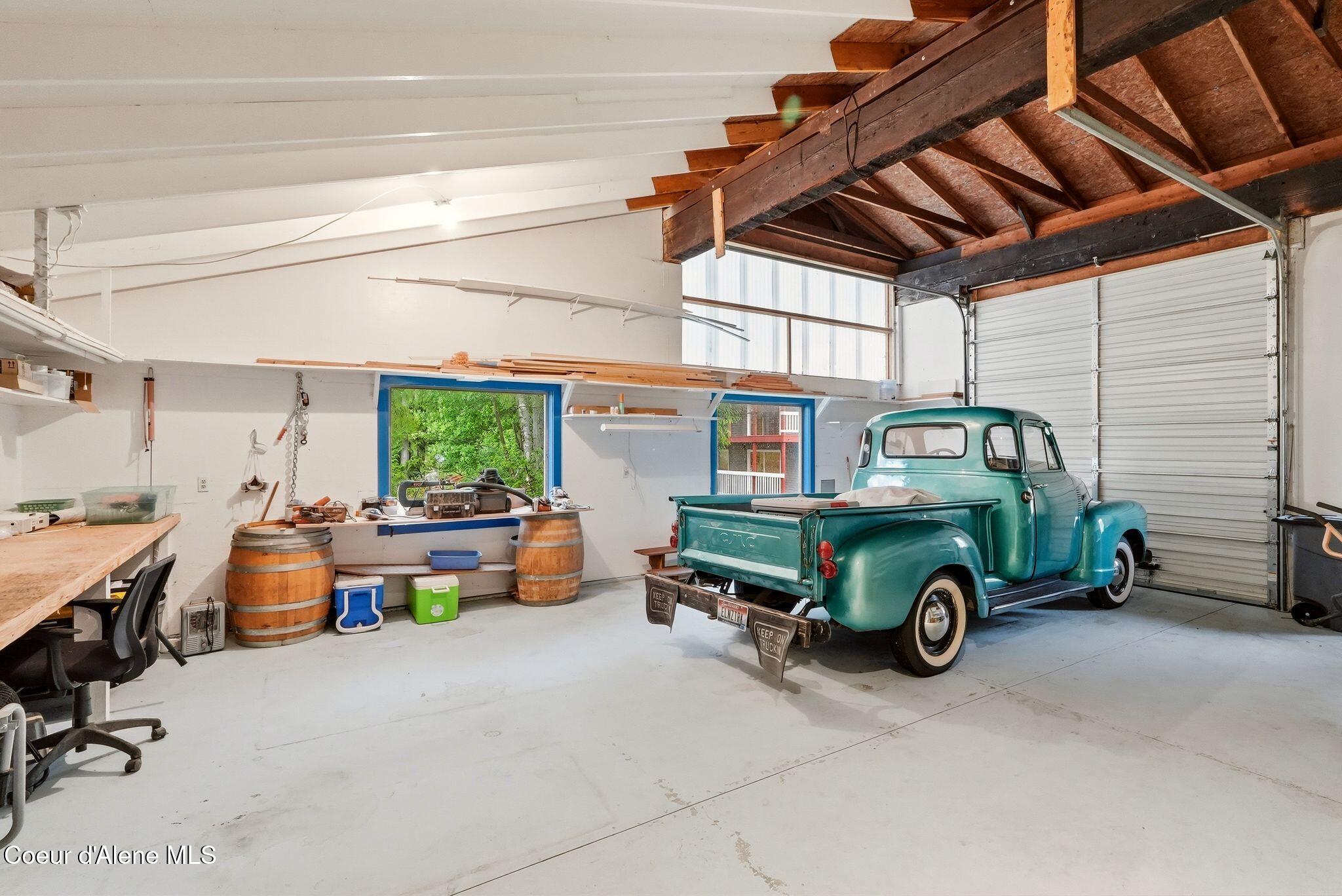 955 Bottle Bay Road