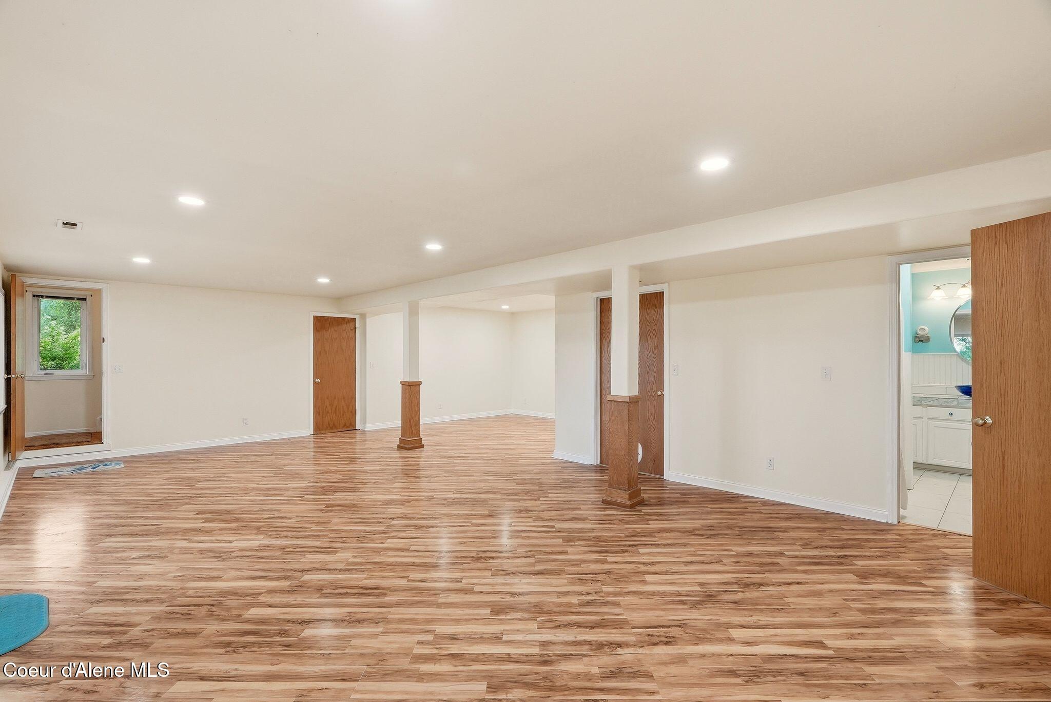 955 Bottle Bay Road