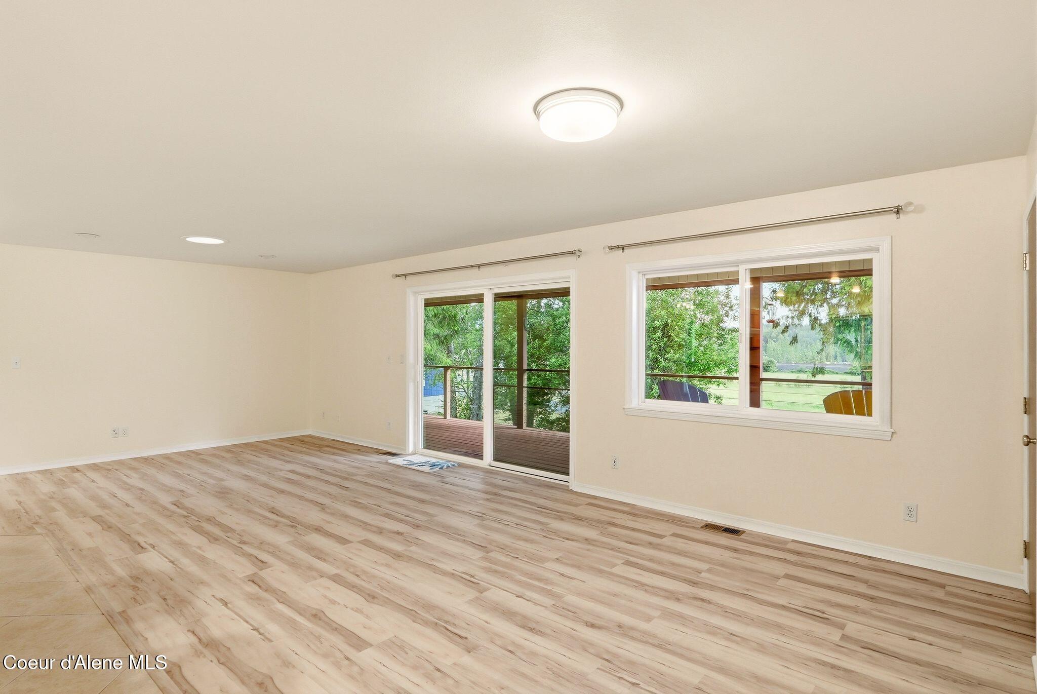 955 Bottle Bay Road