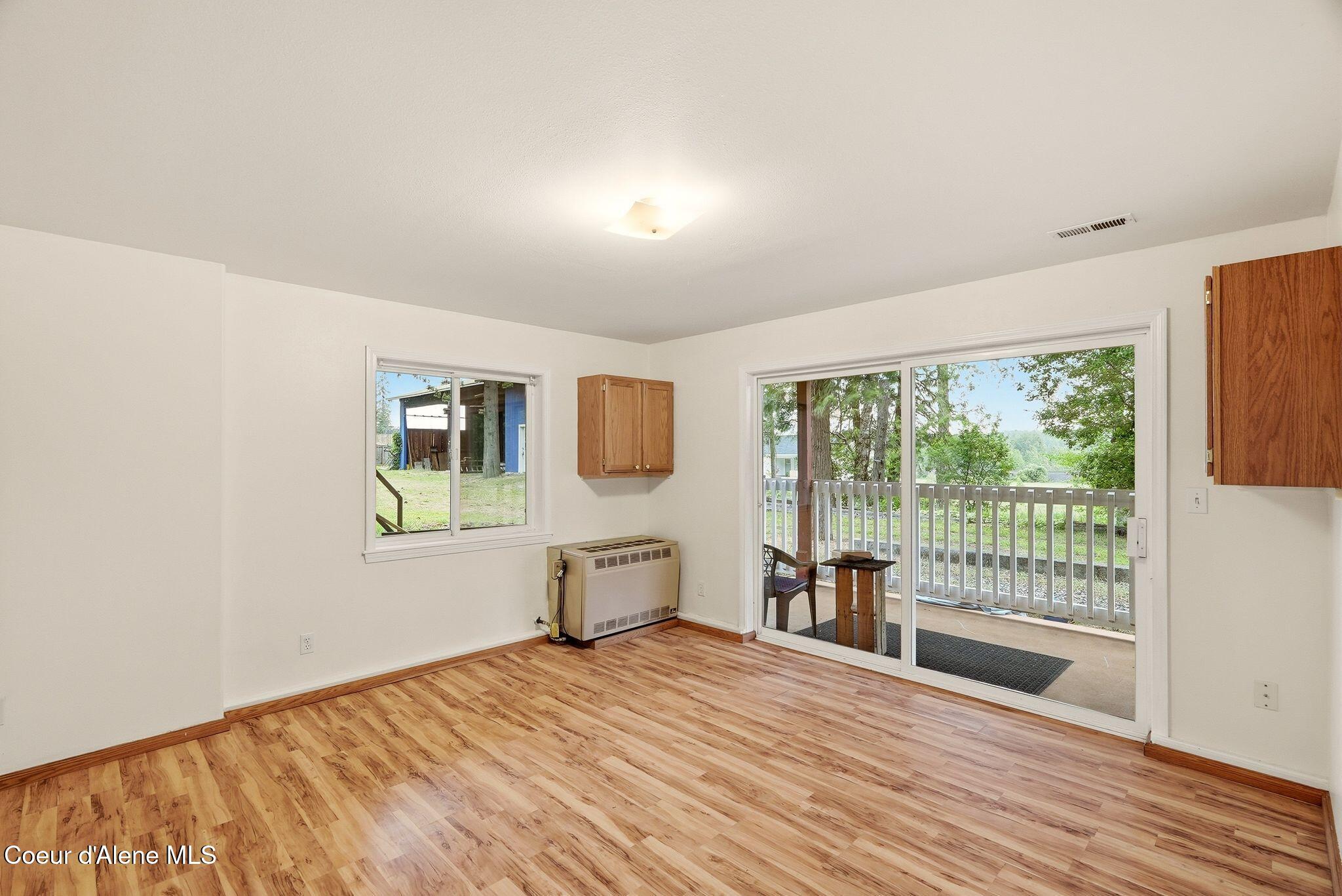 955 Bottle Bay Road